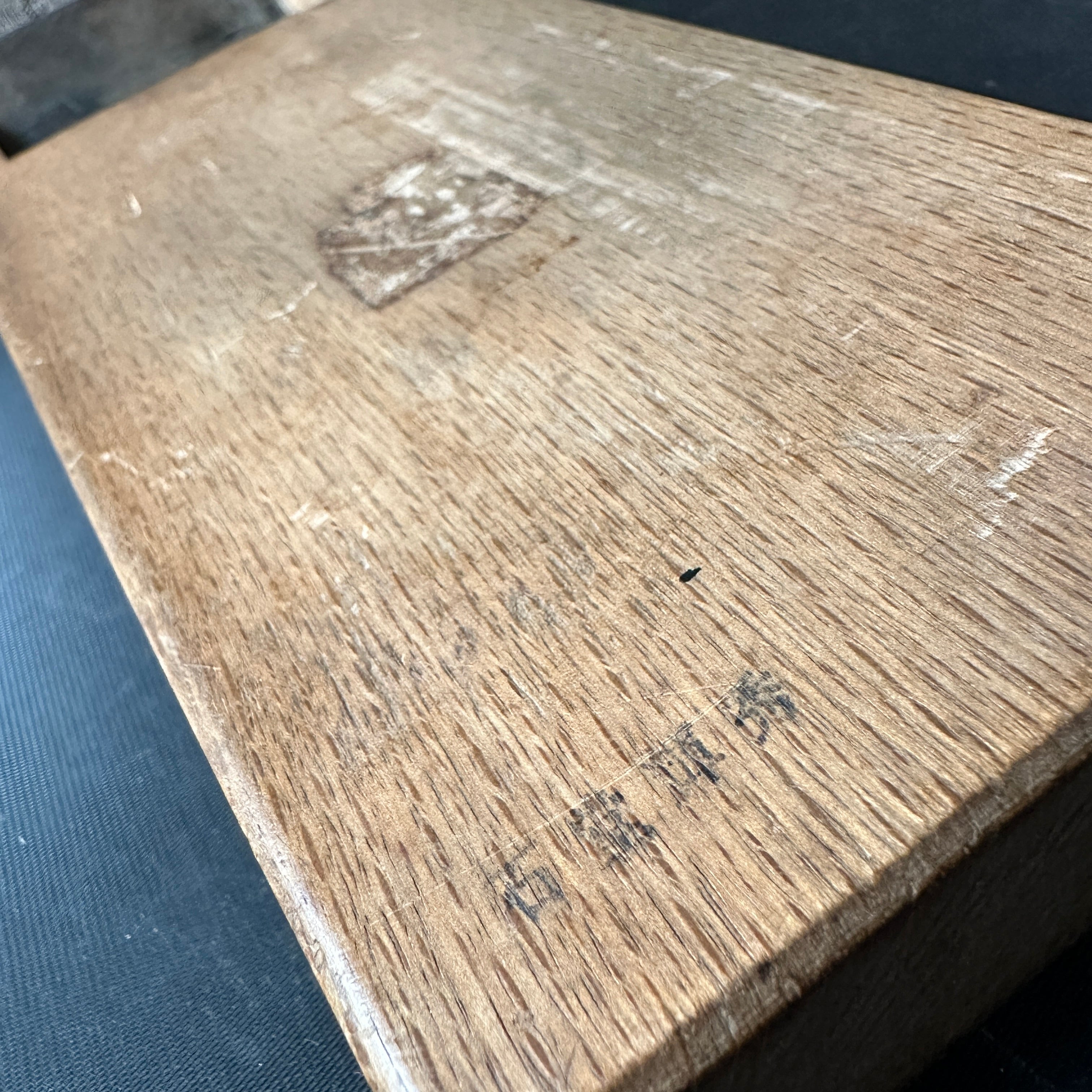 Used tenth generation Teruhide Smoothing Plane (Kanna) 中古 輝秀 十代目 石堂秀雄作 仕上げ鉋 85mm