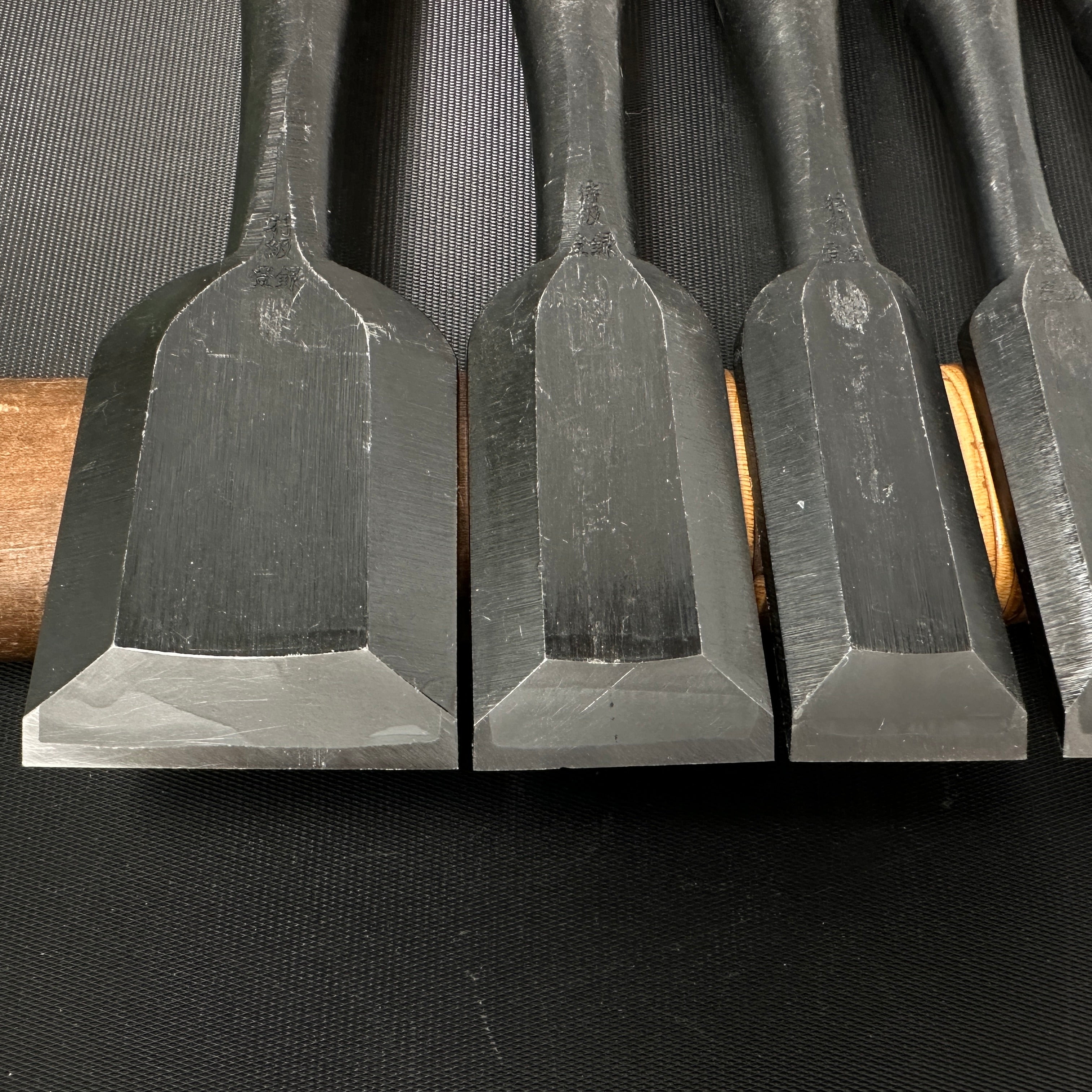 Yoshitaka Bench chisels set (Oirenomi) 6pc / 義隆 追入組鑿 6本組