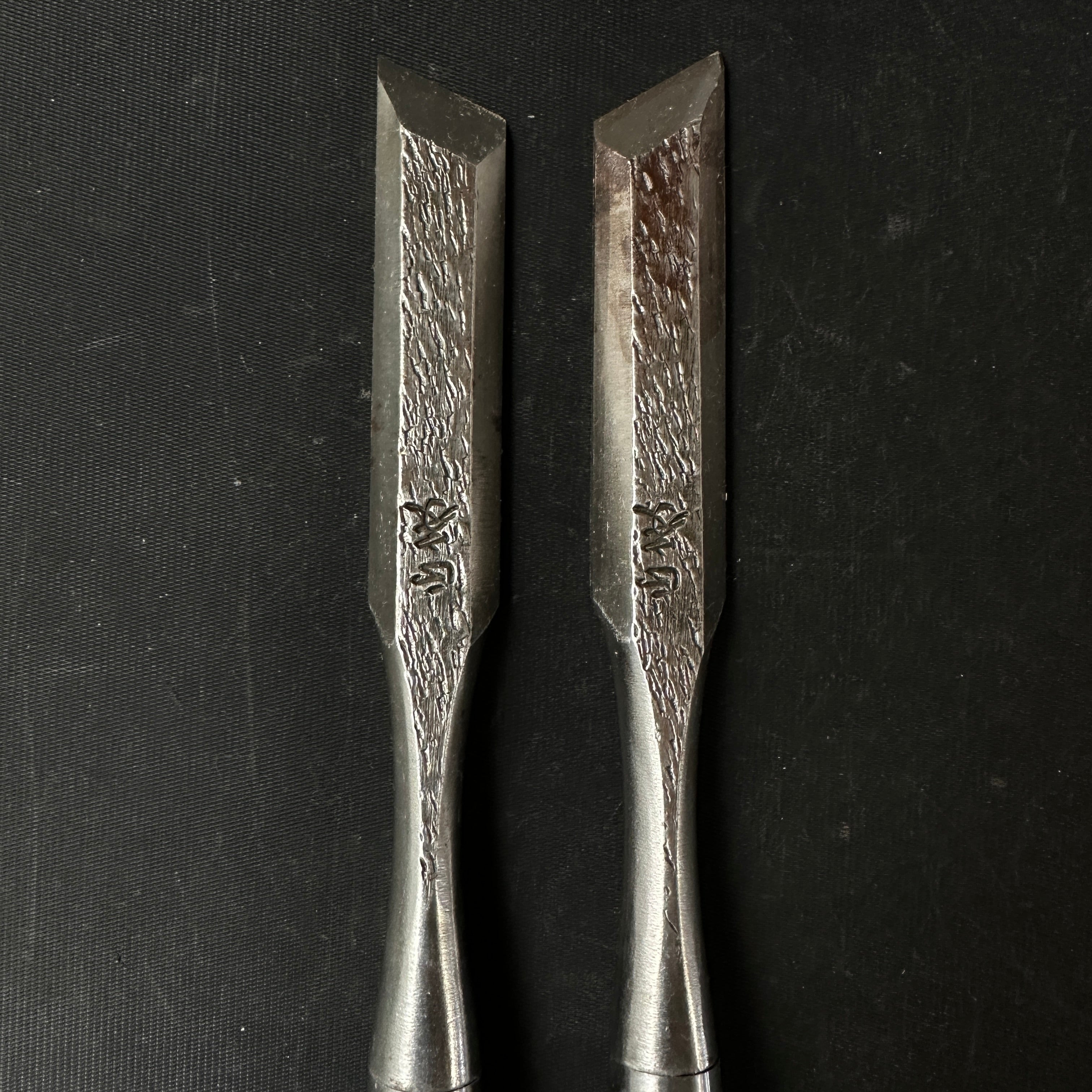 Old stock #2 Masaie Shorter Timber Oblique chisels Set 18mm _______掘出し物 #2 正家 イスカ半叩き鑿セット 18mm