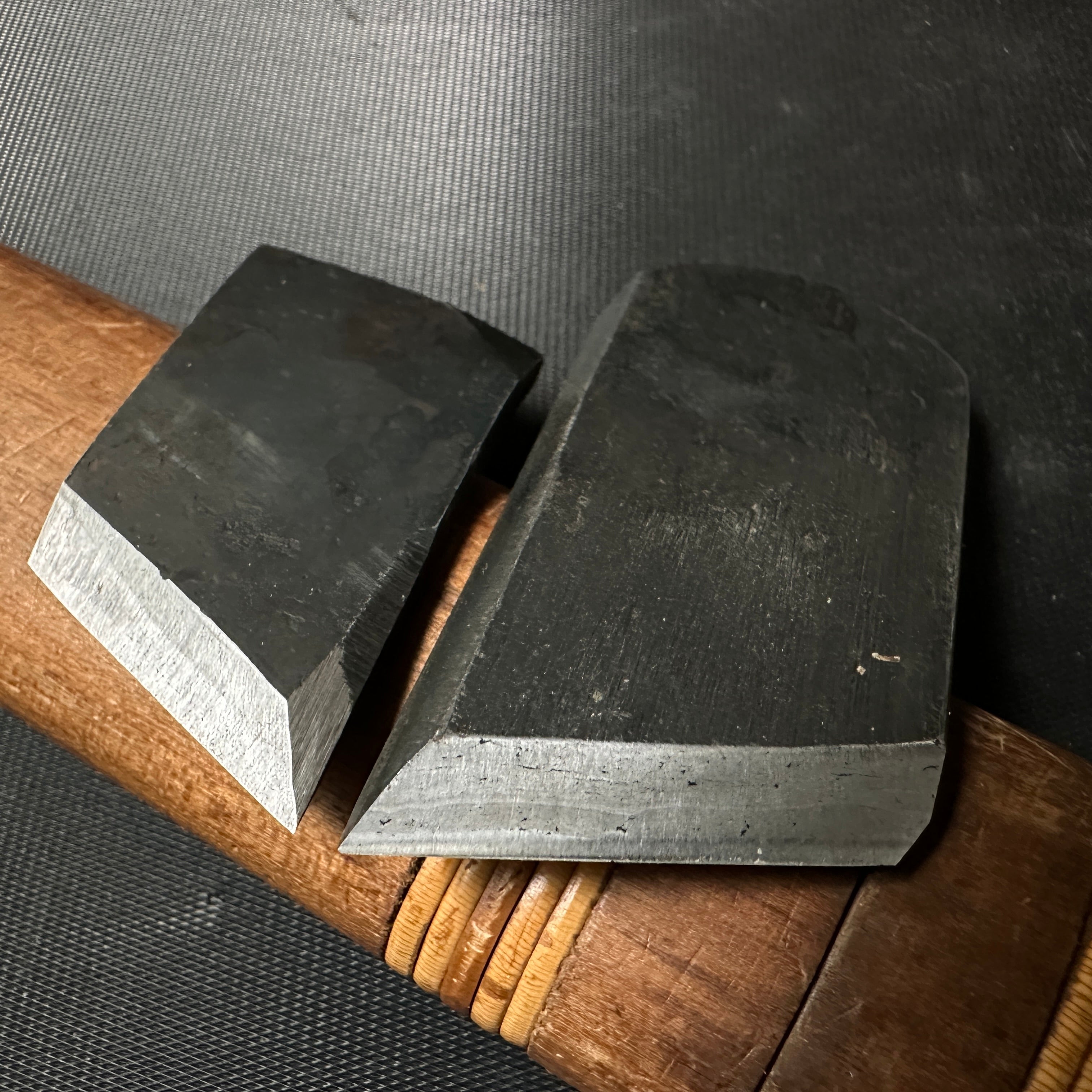 Old stock Yabane Small Rabbet Planes (Kiwa-Kanna) by Ishido Master Left 石堂輝秀作 矢羽根豆際鉋 30mm 左