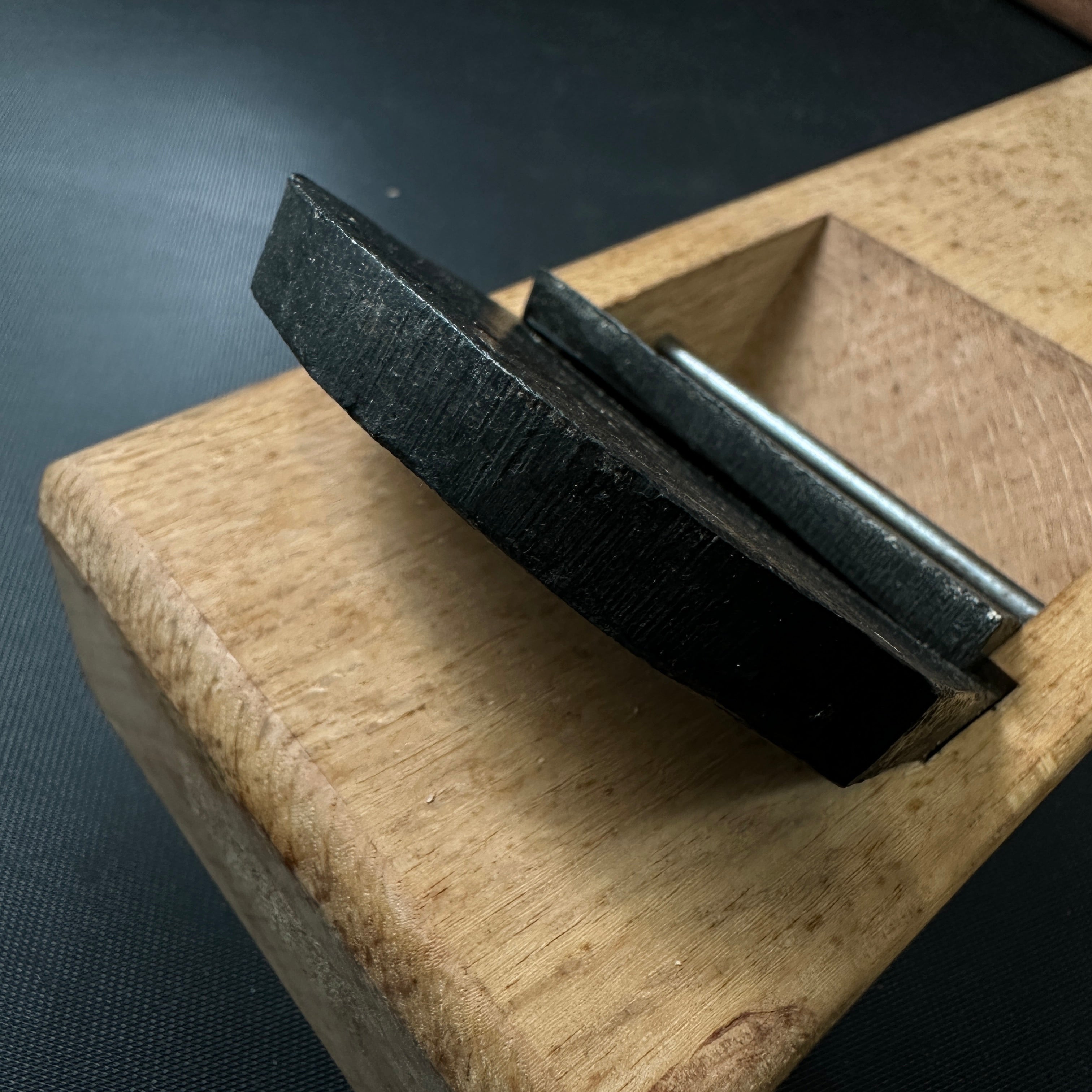 #1 Old stock Otokozakari Smoothing Plane (Kanna) by Tsutsumitomoichi 掘出し物 堤朋一作 男盛 仕上げ鉋 70mm