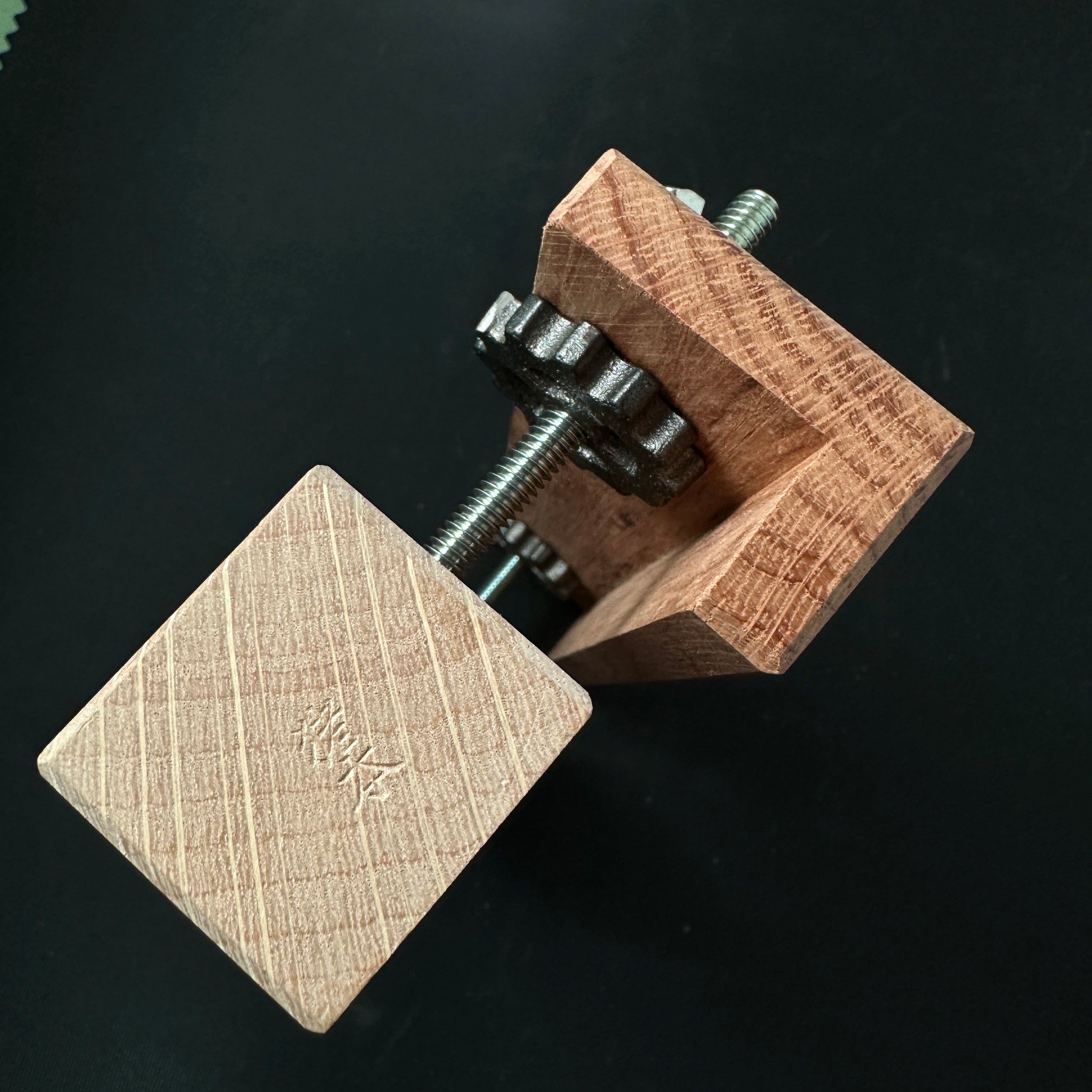 Ha Kanna Kumiko Kanna with white steel by Muneaki 葉鉋 組子用 75°  猪本台 宗秋刃