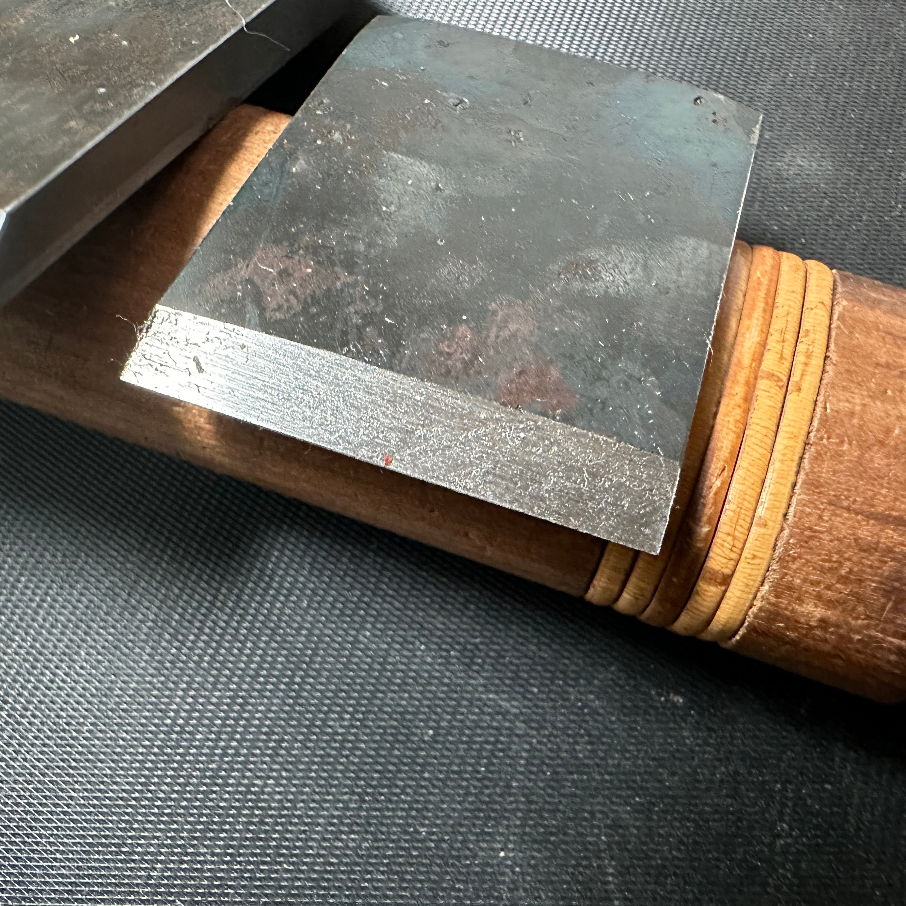 Old stock eleventh generation Teruhide Smoothing Plane (Kanna) 掘出し物 輝秀 十一代目 石堂秀雄作 平鉋 40mm