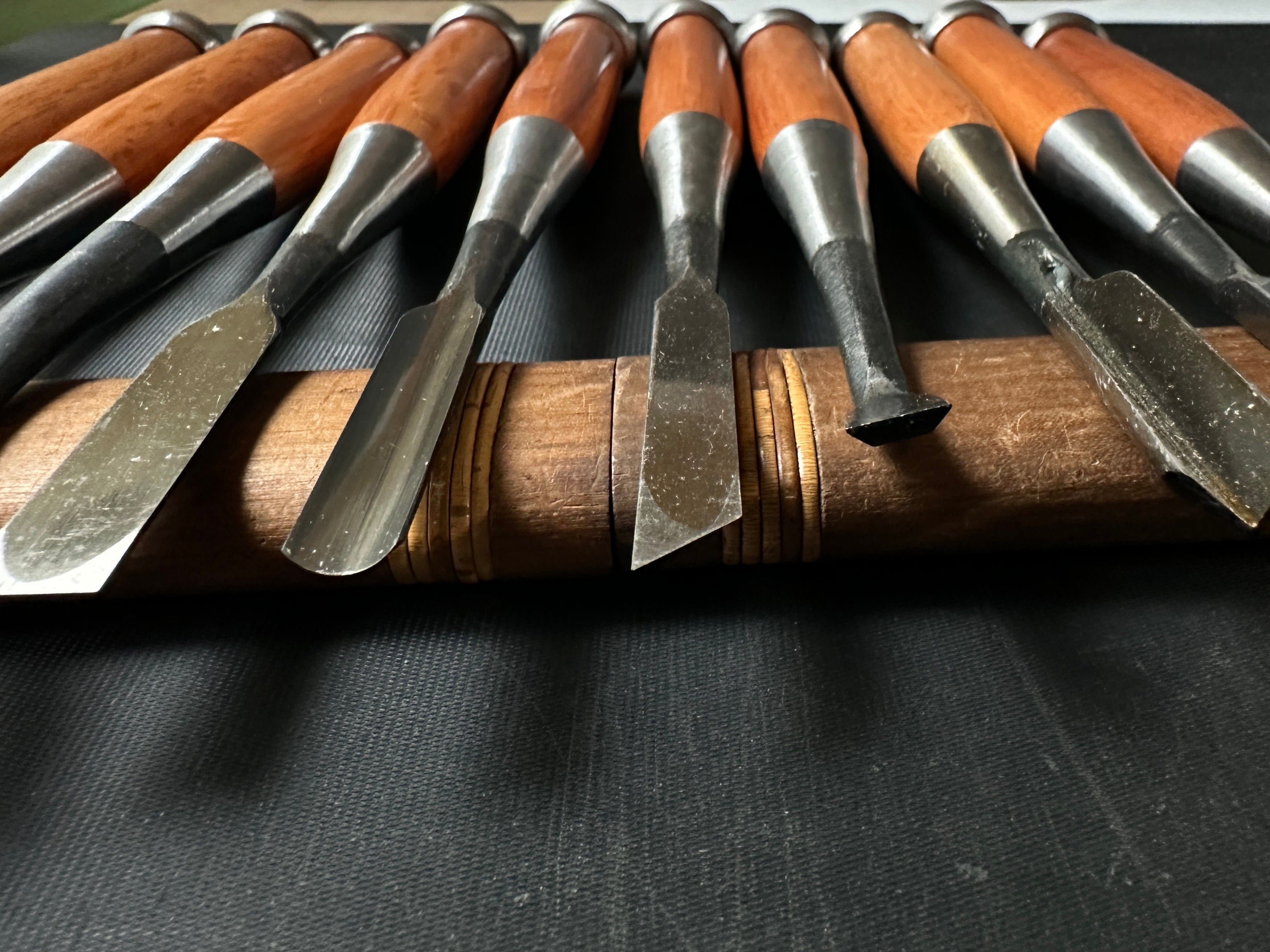 Old Stock Carving chisels set by Blue steel 掘出し物 彫刻組鑿 青紙鋼 10本組