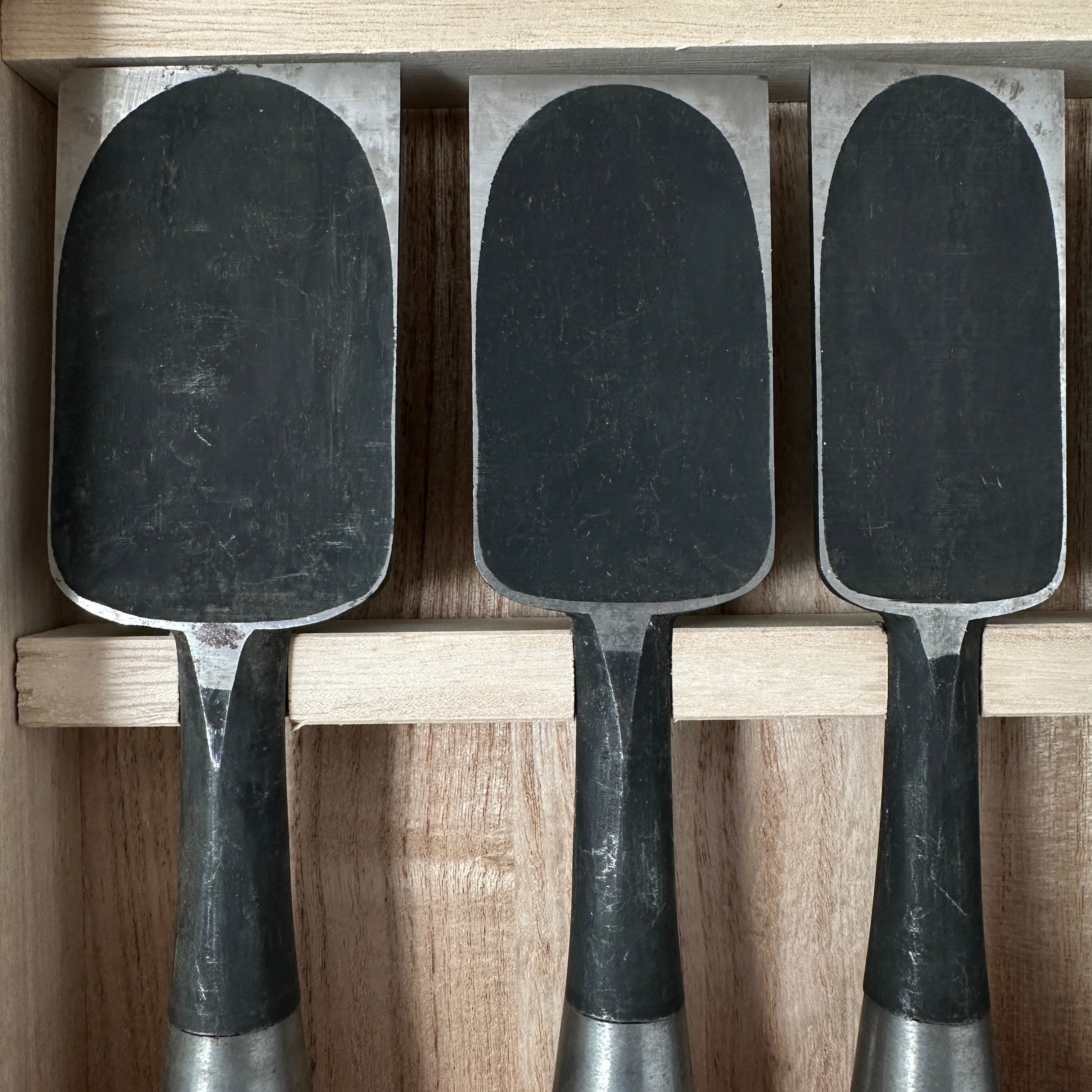 Old stock #1 Shorter Timber Chisels set 掘出し物 中叩組鑿 6本組 バラ鑿組み合わせ Chu-Tatakinomi