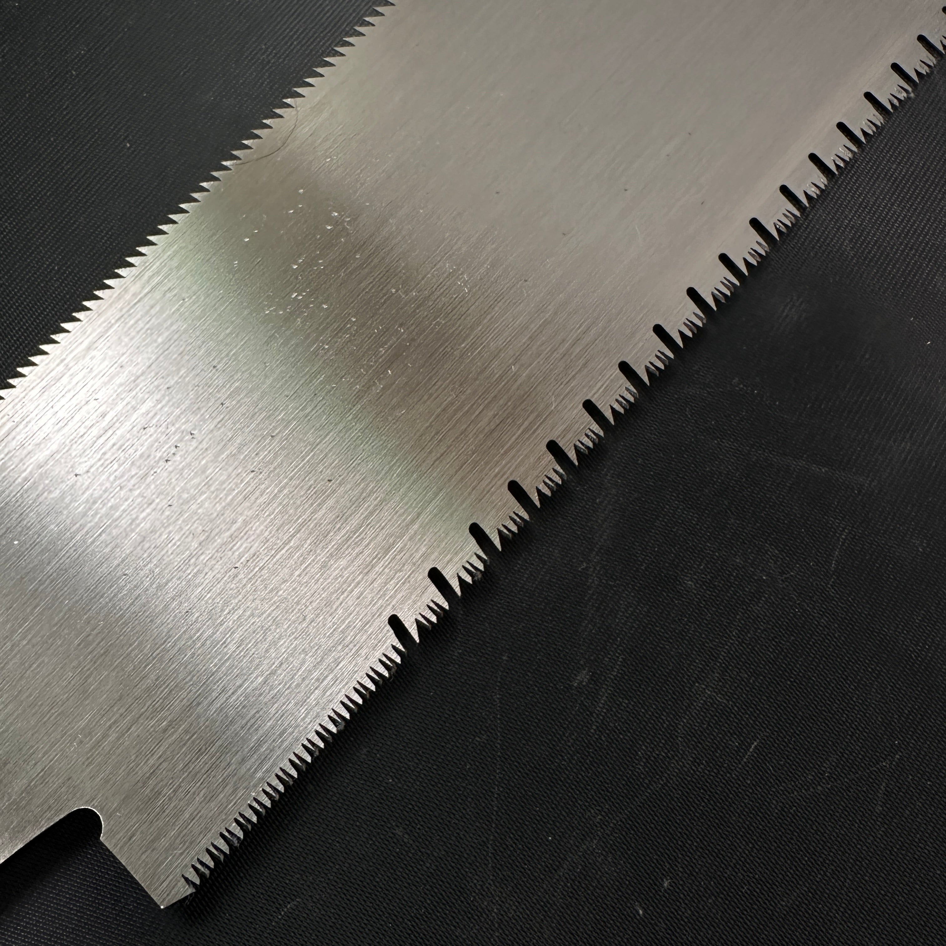 #88 Nagakatsu Double Edge (Ryoba) Saw with Eddy Type Handles For Hard Wood 長勝鋸 両刃鋸 渦巻き柄 広葉材用 225mm