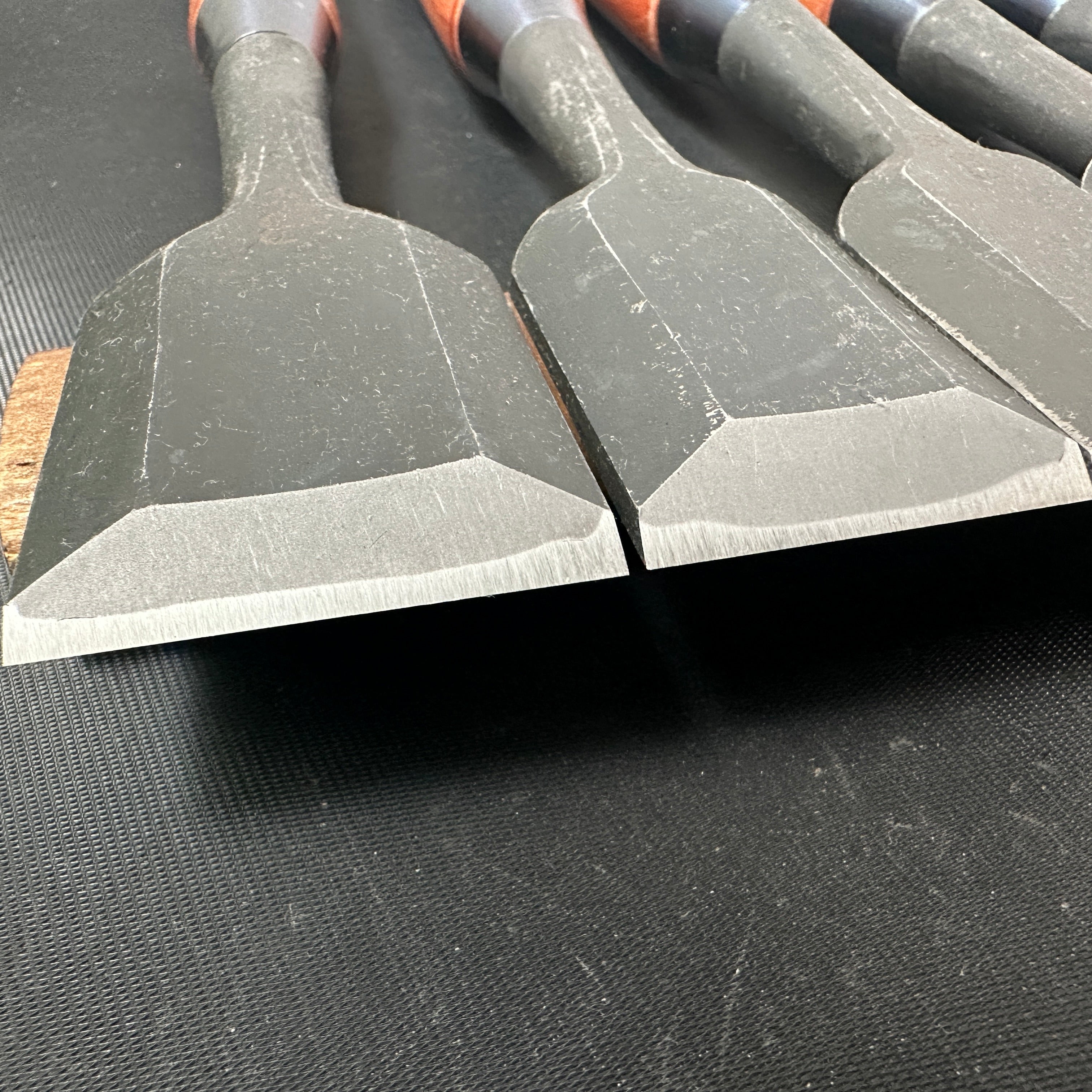 Old stock Osahiro (Nagahiro) Bench chisels set 掘出し物 長弘 追入組鑿 10本組 Oirenomi