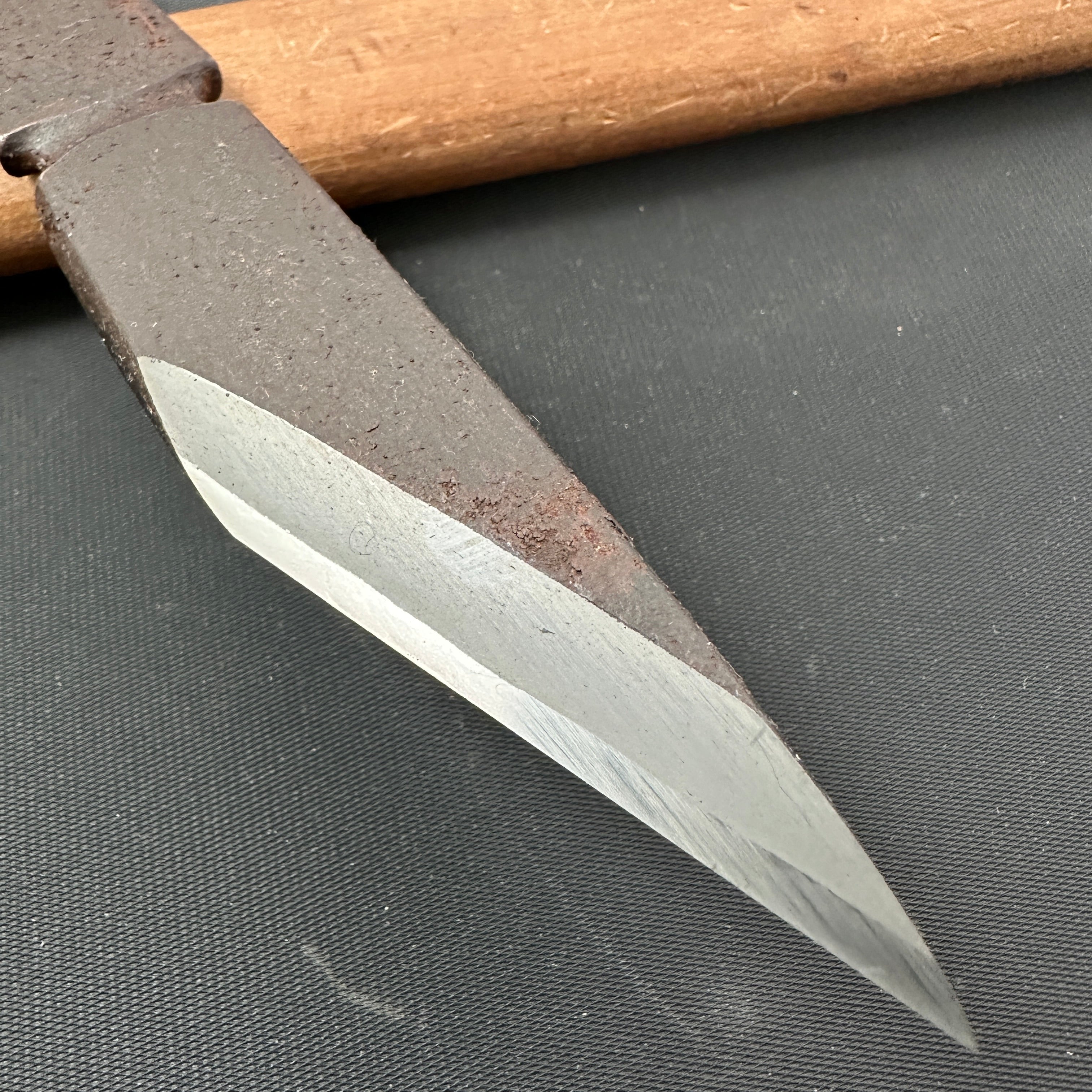 Fugetsudouten-Hirotsugu Right hand Kiridashi by Sozen Carving 風月同天 廣貢 素全作 切出し小刀 右 24mm