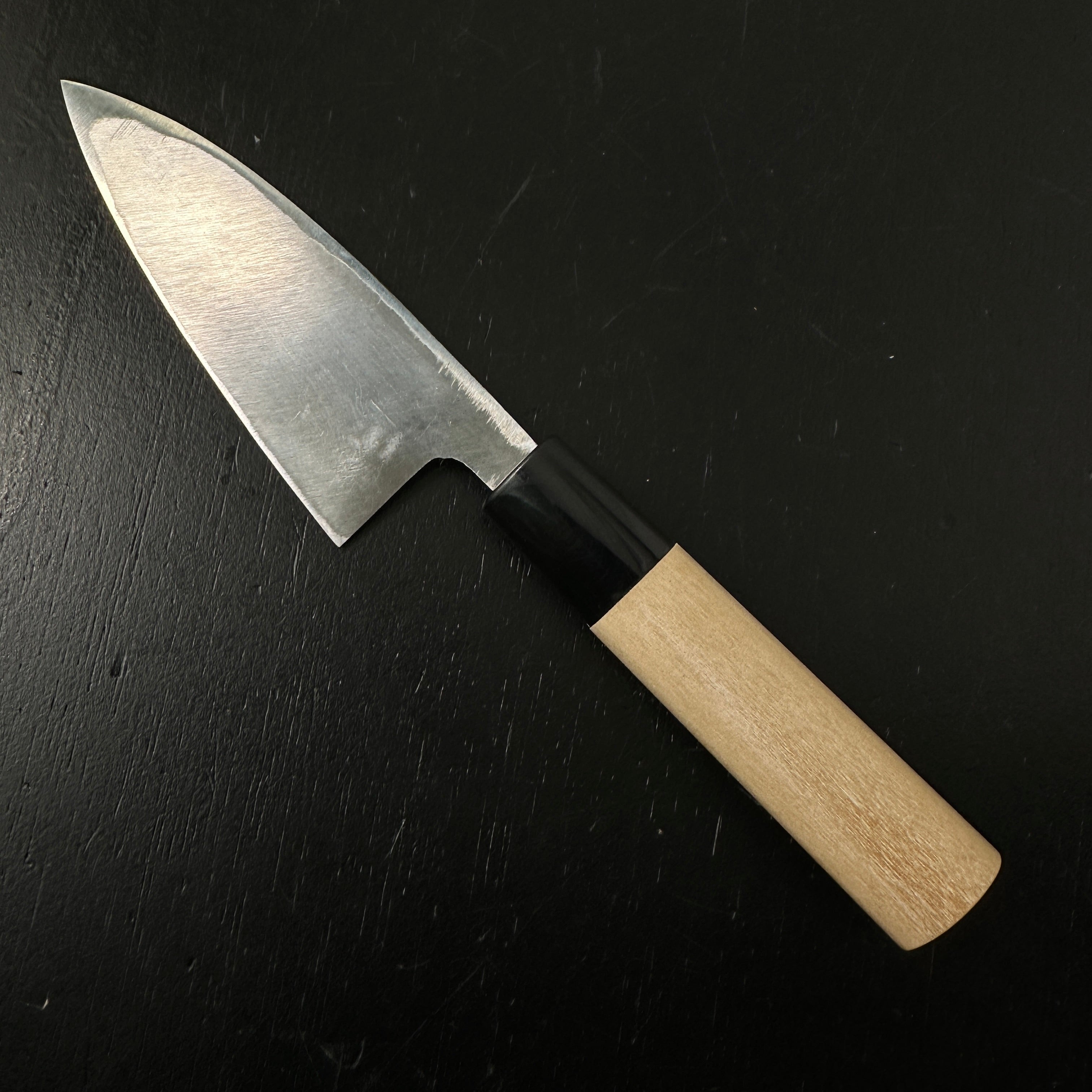 Baishinshi Kunimitsu Kurouchi Ajikiri Knife 105mm / 梅心子圀光作 黒打 アジ切包丁 105mm