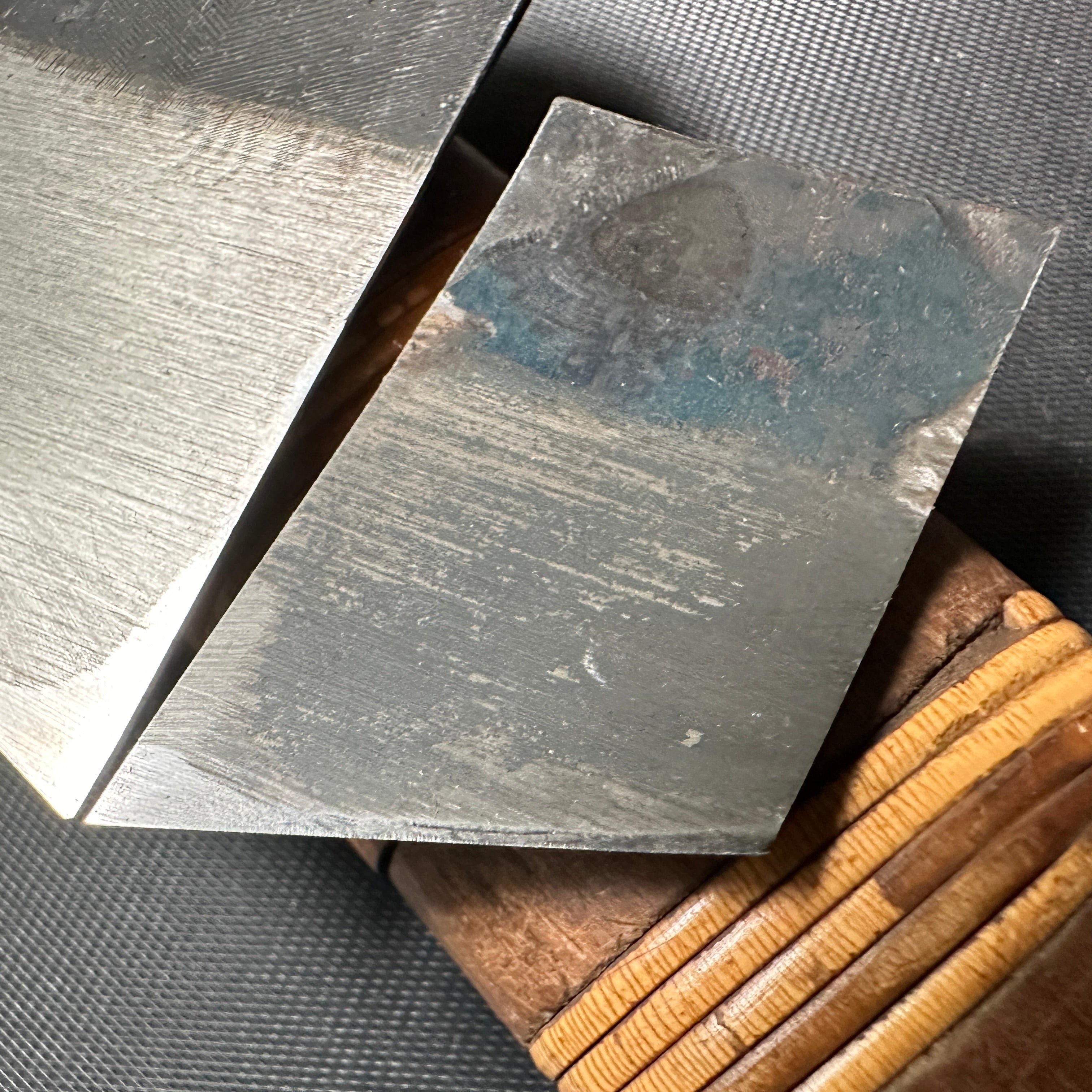 Old stock Yabane Small Rabbet Planes (Kiwa-Kanna) by Ishido Master Left 石堂輝秀作 矢羽根豆際鉋 30mm 左