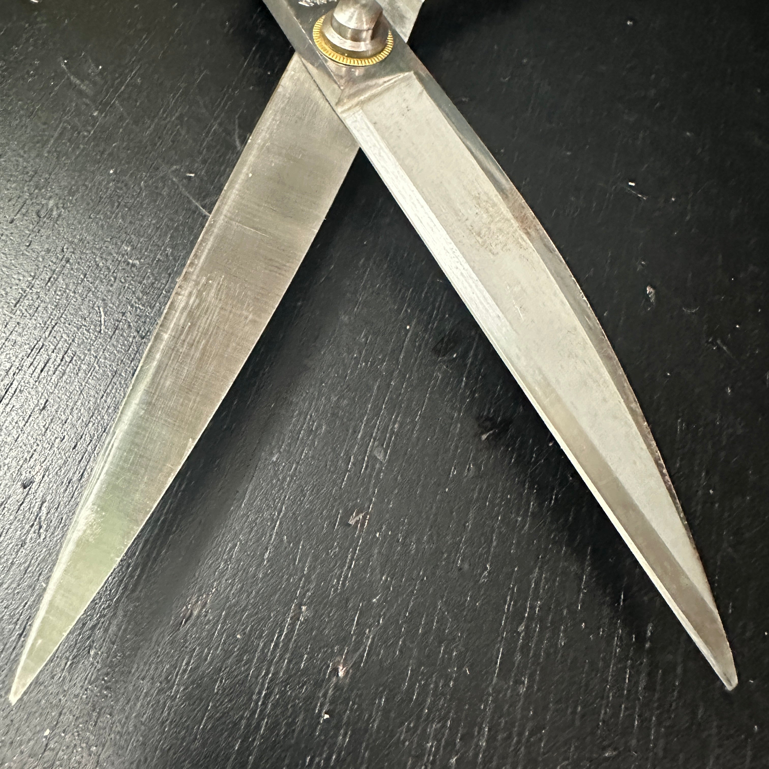 Old stock Chotaro Tailor's Shears Tobasami 掘出し物 長太郎 東鋏 布切り鋏 260mm