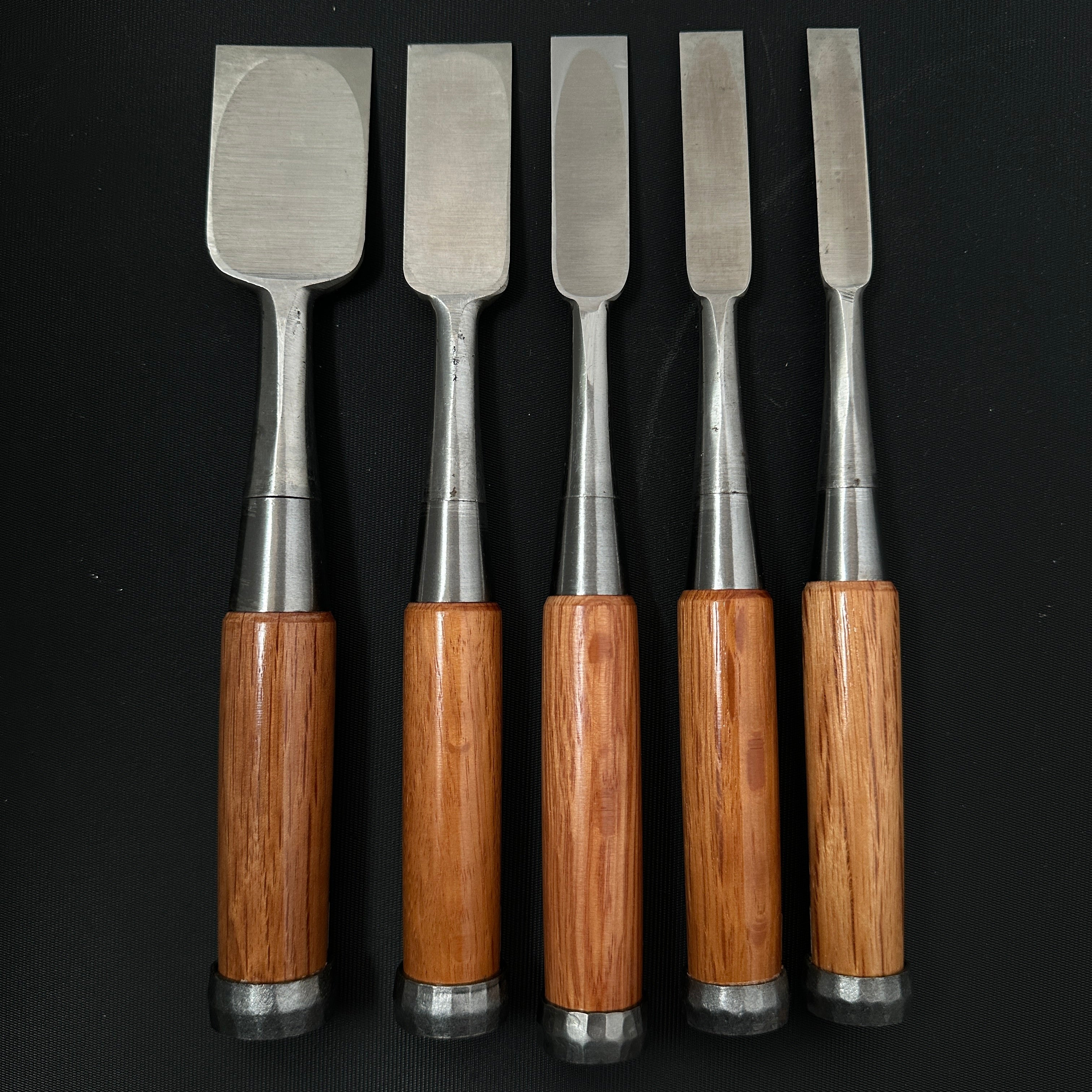 Old Stock Mixed Set High Speed Steel Bench Chisels Set 掘出し物 助丸作 バラ鑿合わせ ハイス追入鑿 5本組
