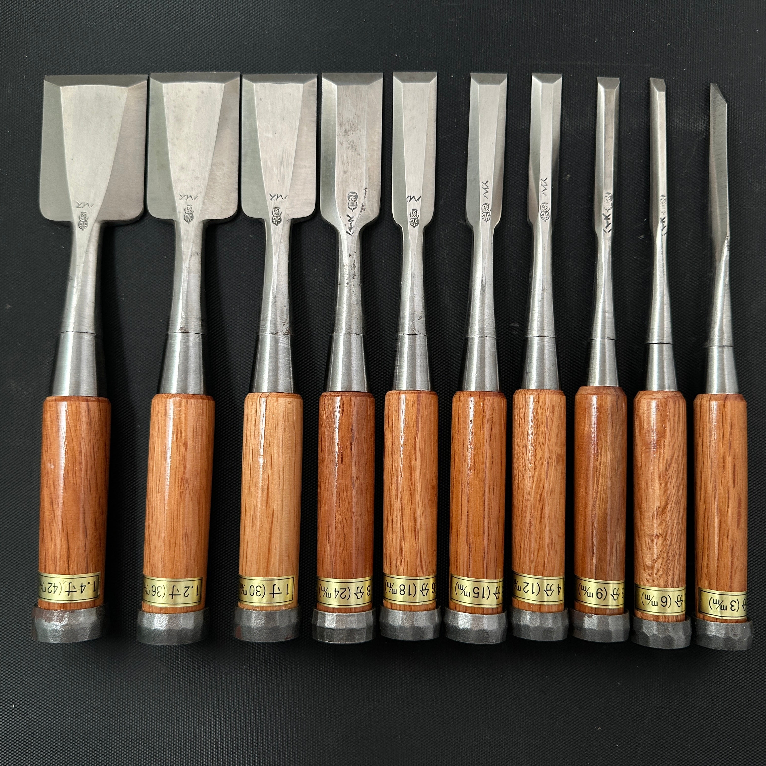 Old stock #5 Sukemaru 4th Wholesaler stamp High-Speed Steel Bench chisels set 掘出し物 四代助丸 問屋銘 ハイス鋼追入組鑿 Oirenomi