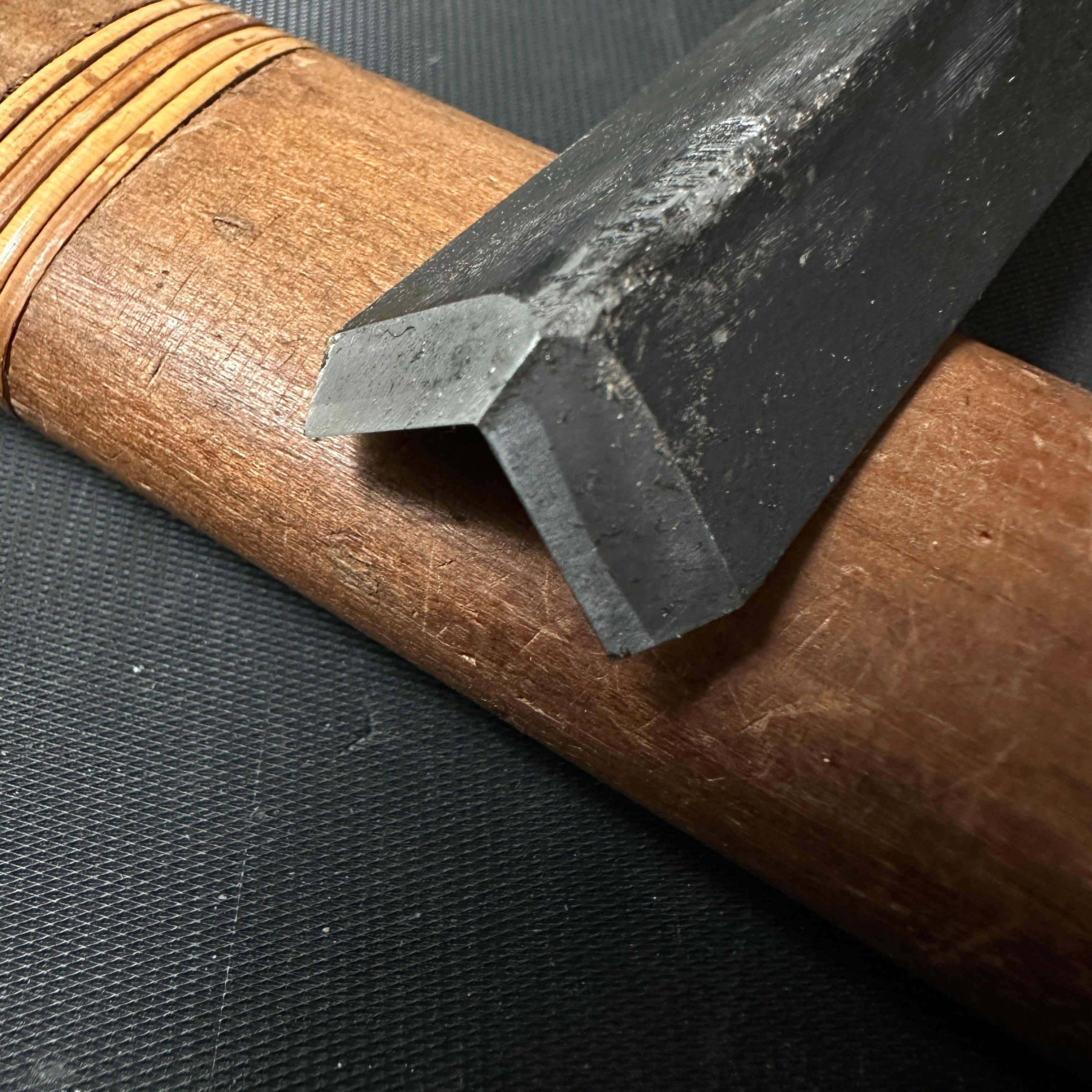 Ha Kanna Kumiko Kanna with white steel by Muneaki 葉鉋 組子用 90° 猪本台 宗秋刃