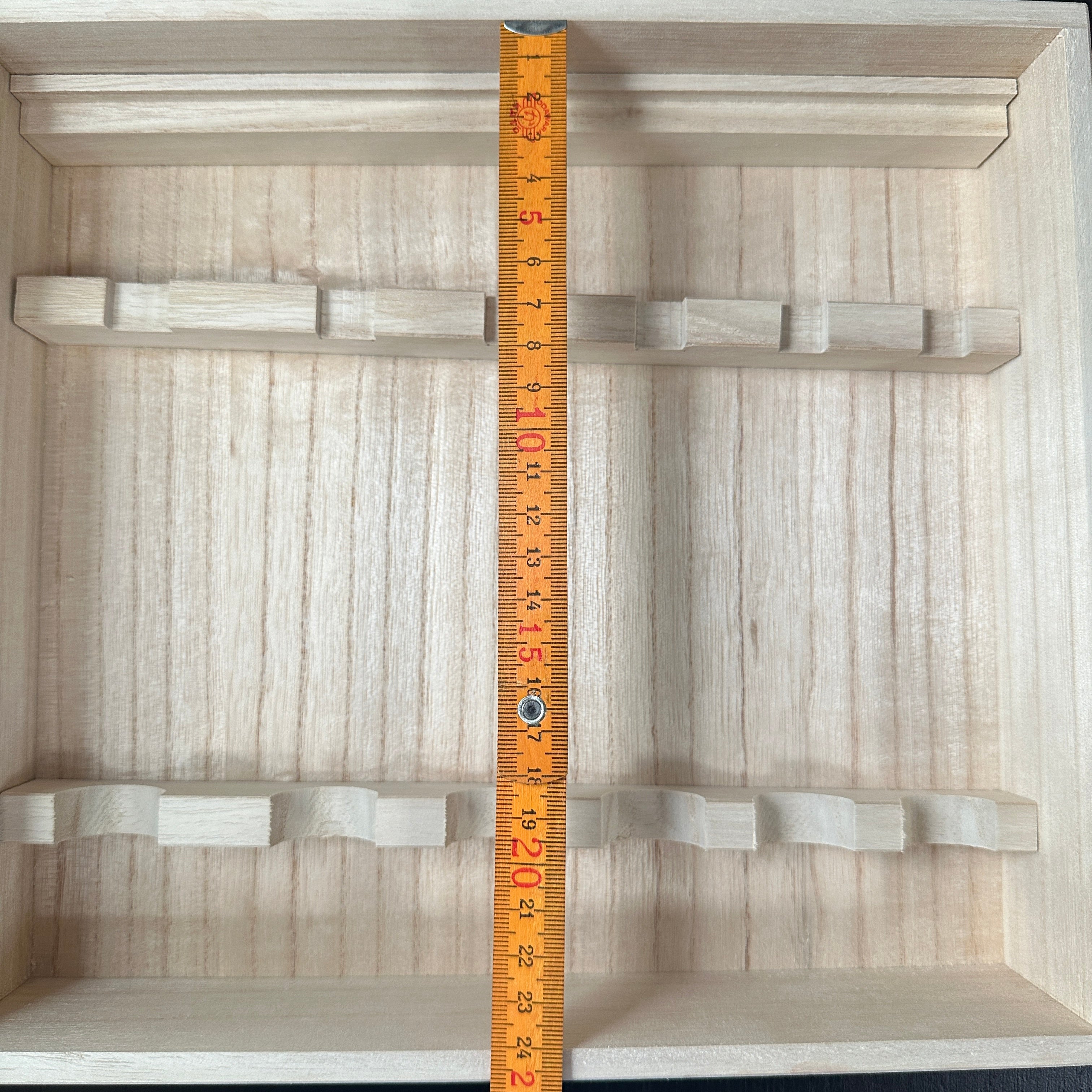 Wooden Tool Box for Bench Chisels 6pc 追入組鑿用桐箱 6本入れ用