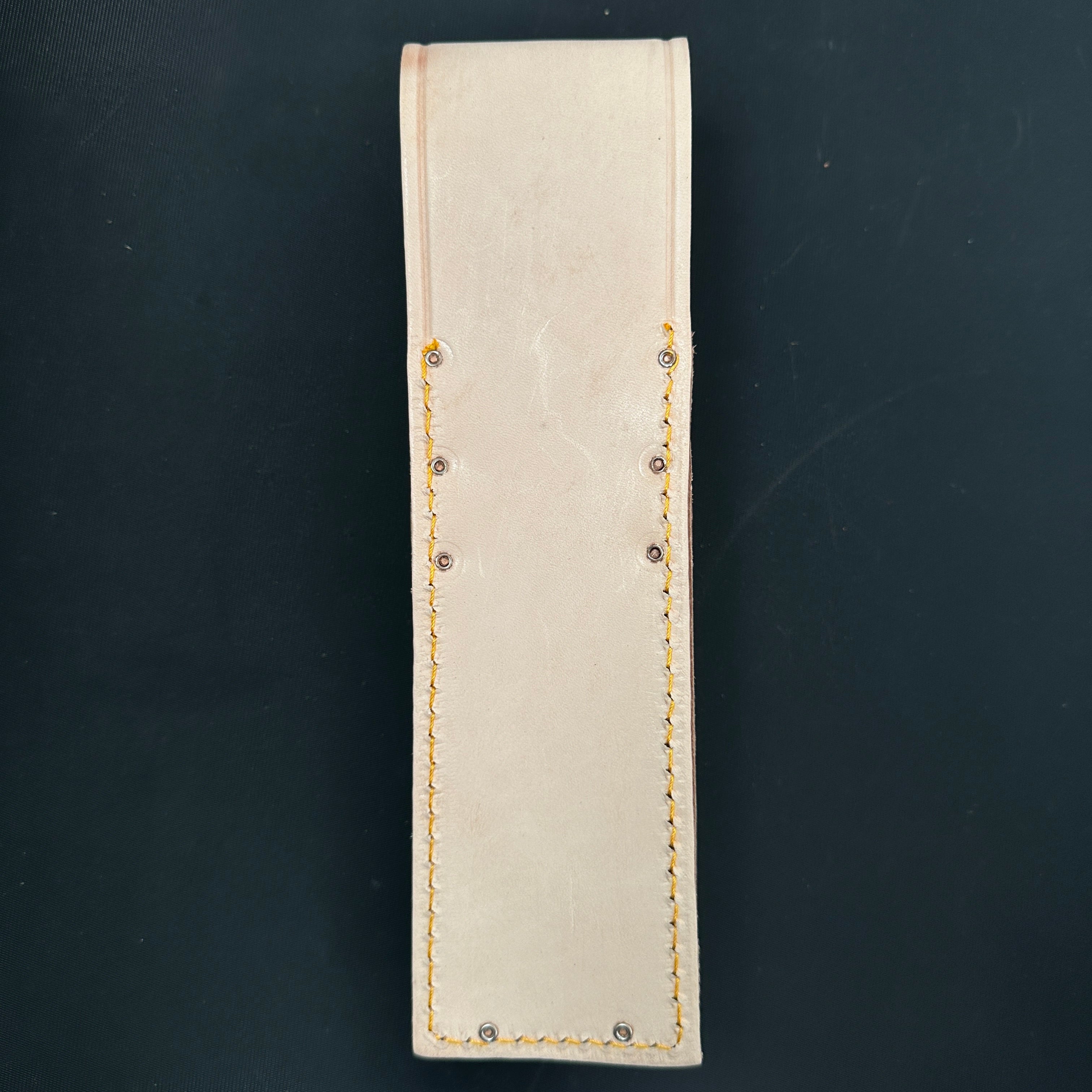 Kozuchi Timber Chisels & Hammer Case with Cow leather Less than 42mm ヌメ皮ノミ・玄能ケース 1寸4分 厚用 SC-06