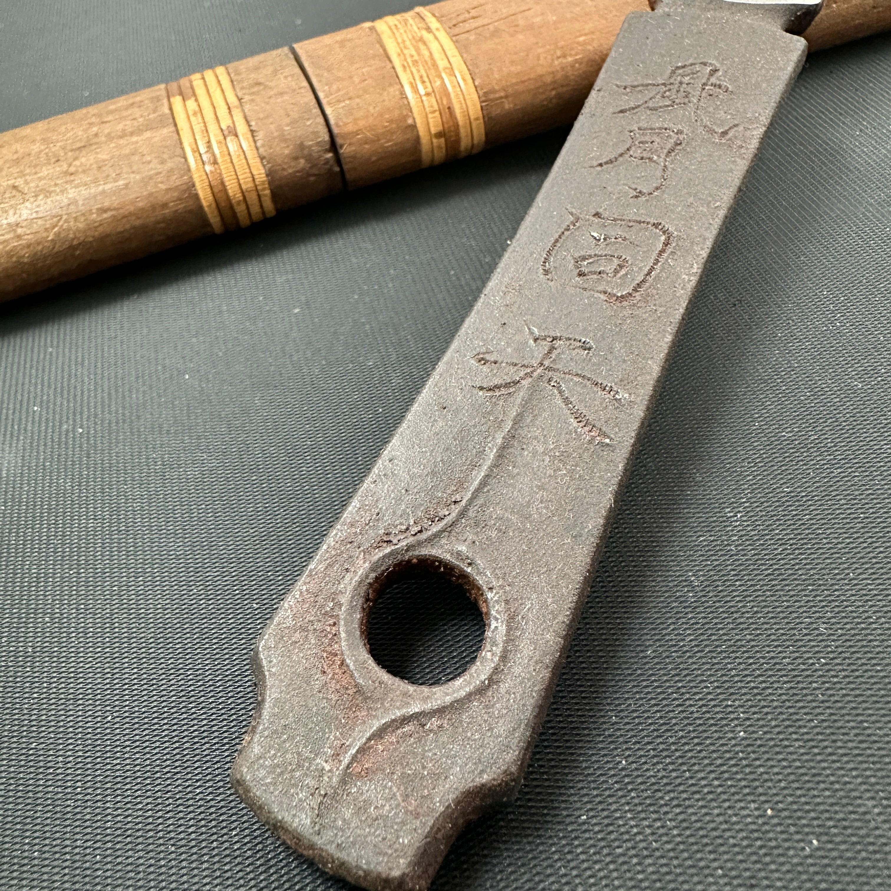 Fugetsudouten-Hirotsugu Right hand Kiridashi by Sozen Carving 風月同天 廣貢 素全作 切出し小刀 右 24mm