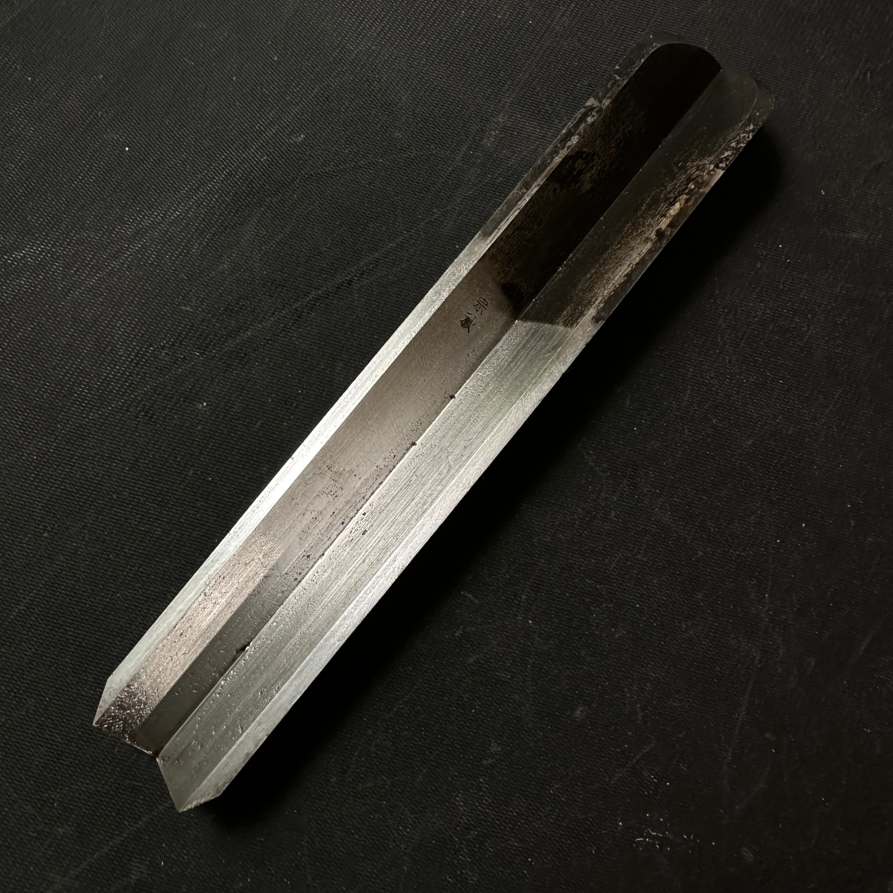 Ha Kanna Kumiko Kanna with white steel by Muneaki 葉鉋 組子用 90° 猪本台 宗秋刃