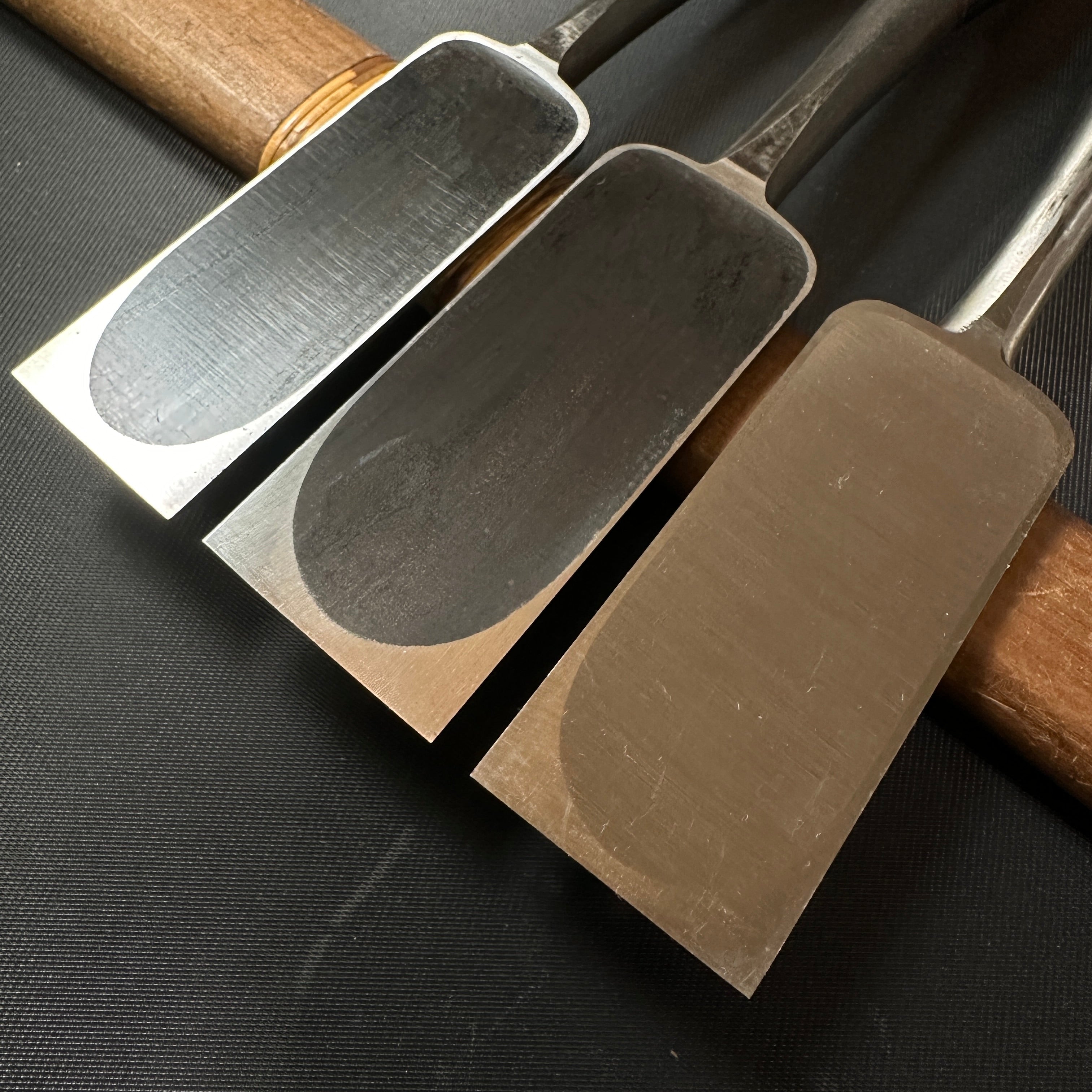 Old stock Koshitaka Paring chisels (Usunomi) with white steel 掘出し物 越孝 面取薄鑿 30mm 36mm