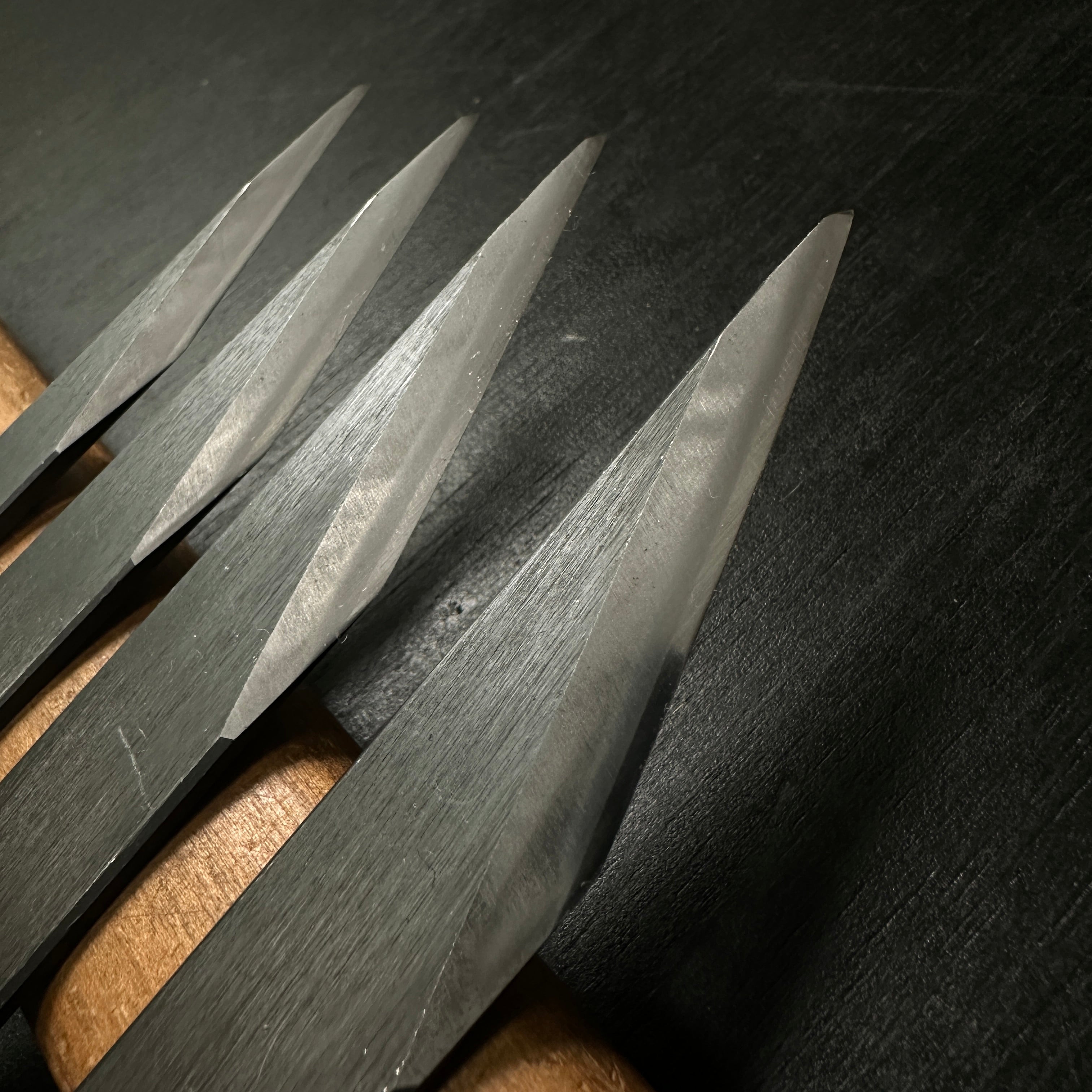 Yoshihide Kiridashi Kokatana Right hand / 吉秀 切出し小刀 右 SK鋼
