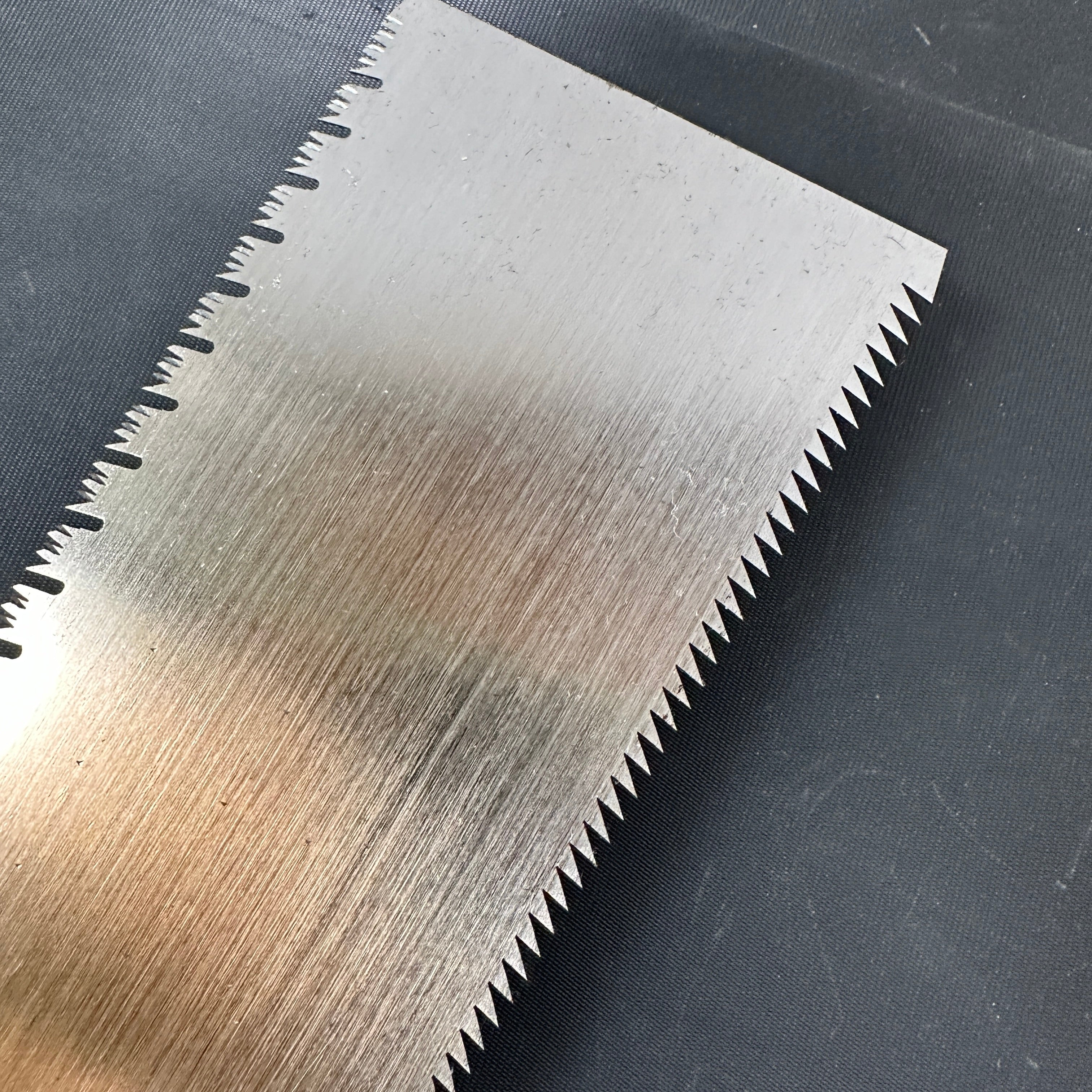 #92 Nagakatsu Double Edge (Ryoba) Saw with Eddy Type Handles For Soft Wood 長勝鋸 両刃鋸 渦巻き柄 針葉材用 245mm