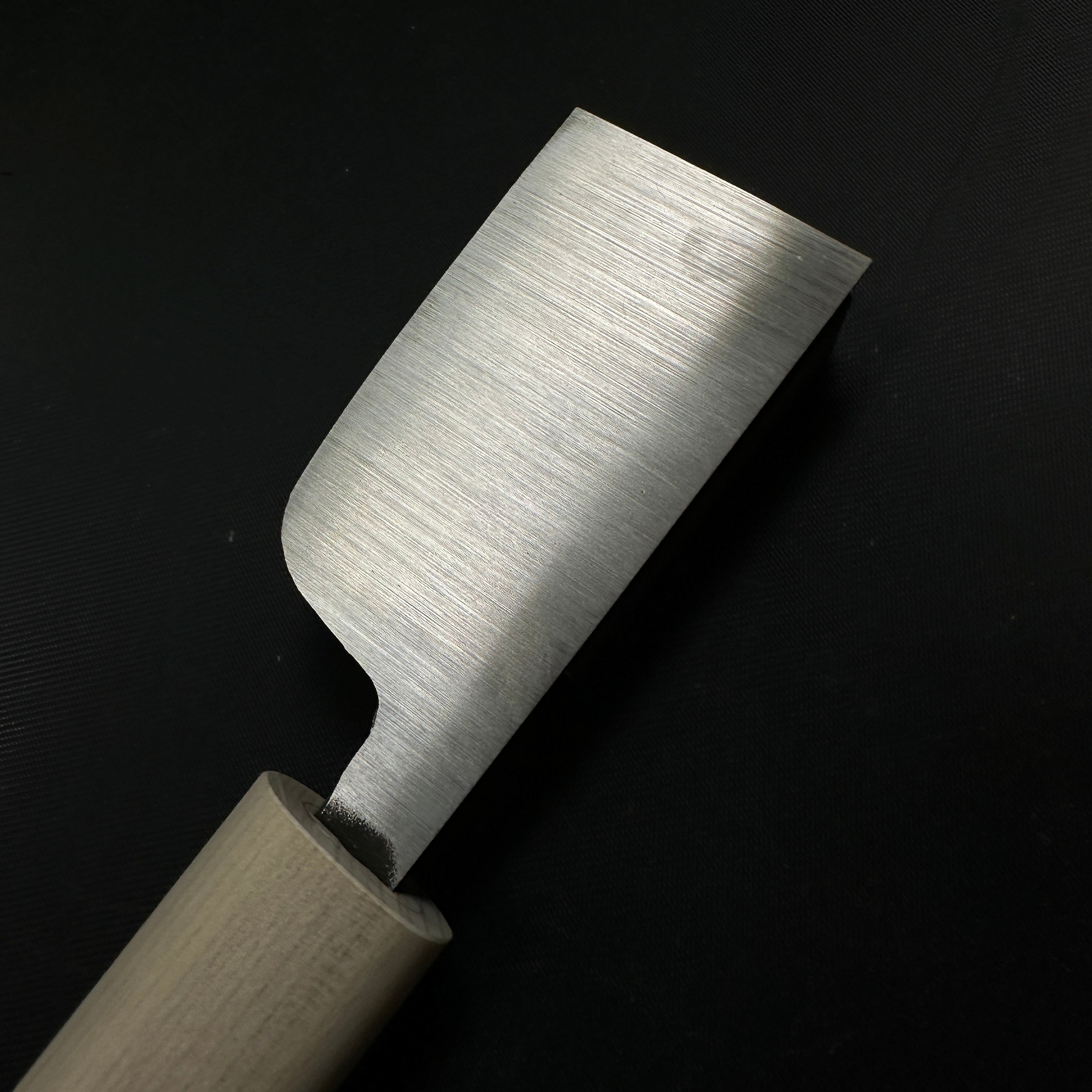 Hirotomo Hand Made Leather tools with White steel 廣朋 皮断庖丁 42mm