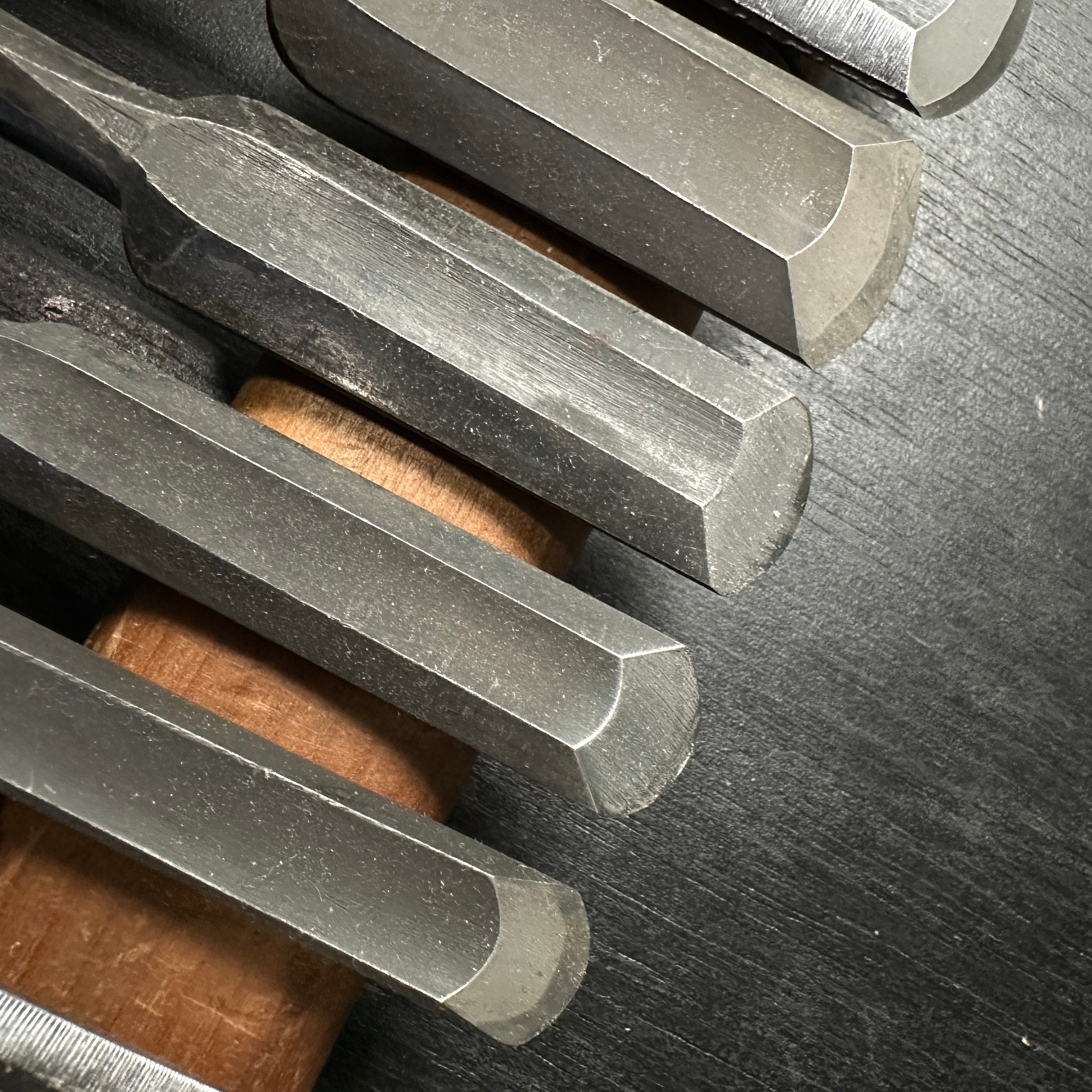 #16 Old stock Soto maru chisels set with white steel 掘出し物 外丸組鑿 10本組 Sotomarunomi