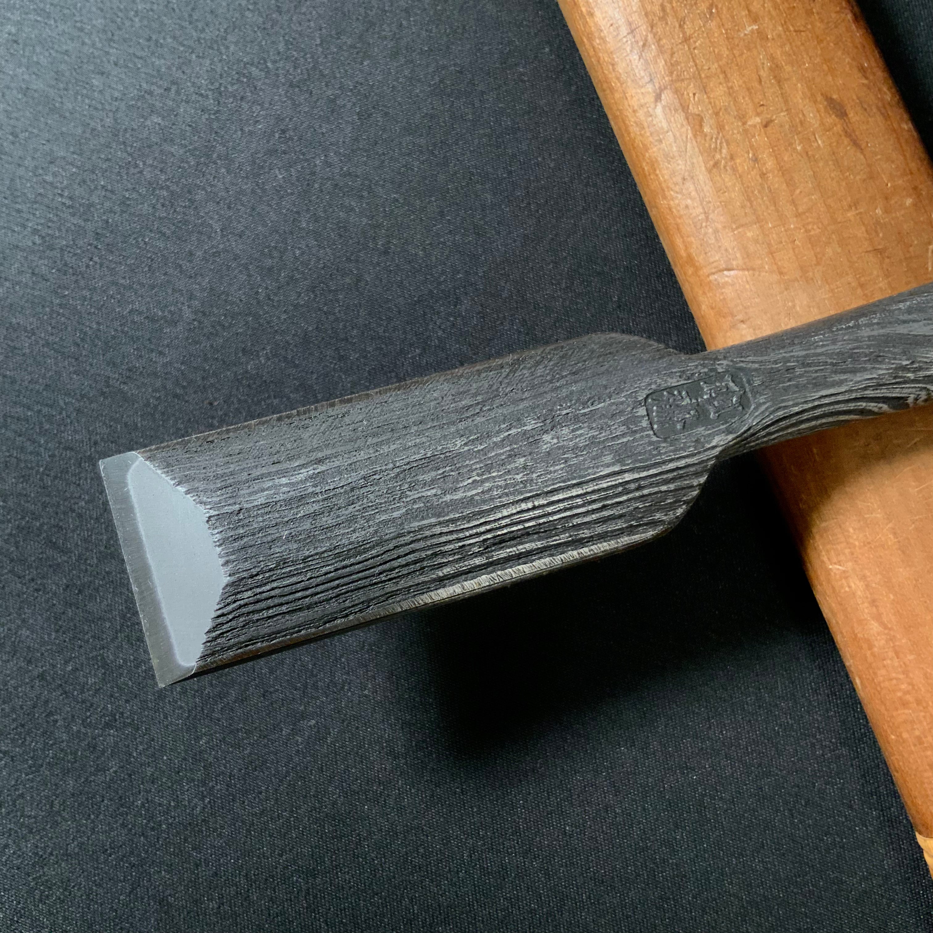 Tasai watetsu Special Dovetail Bench chisels with Cassia siamea handle 田斎作 和鉄 鎬追入鑿 鉄刀木柄 24mm