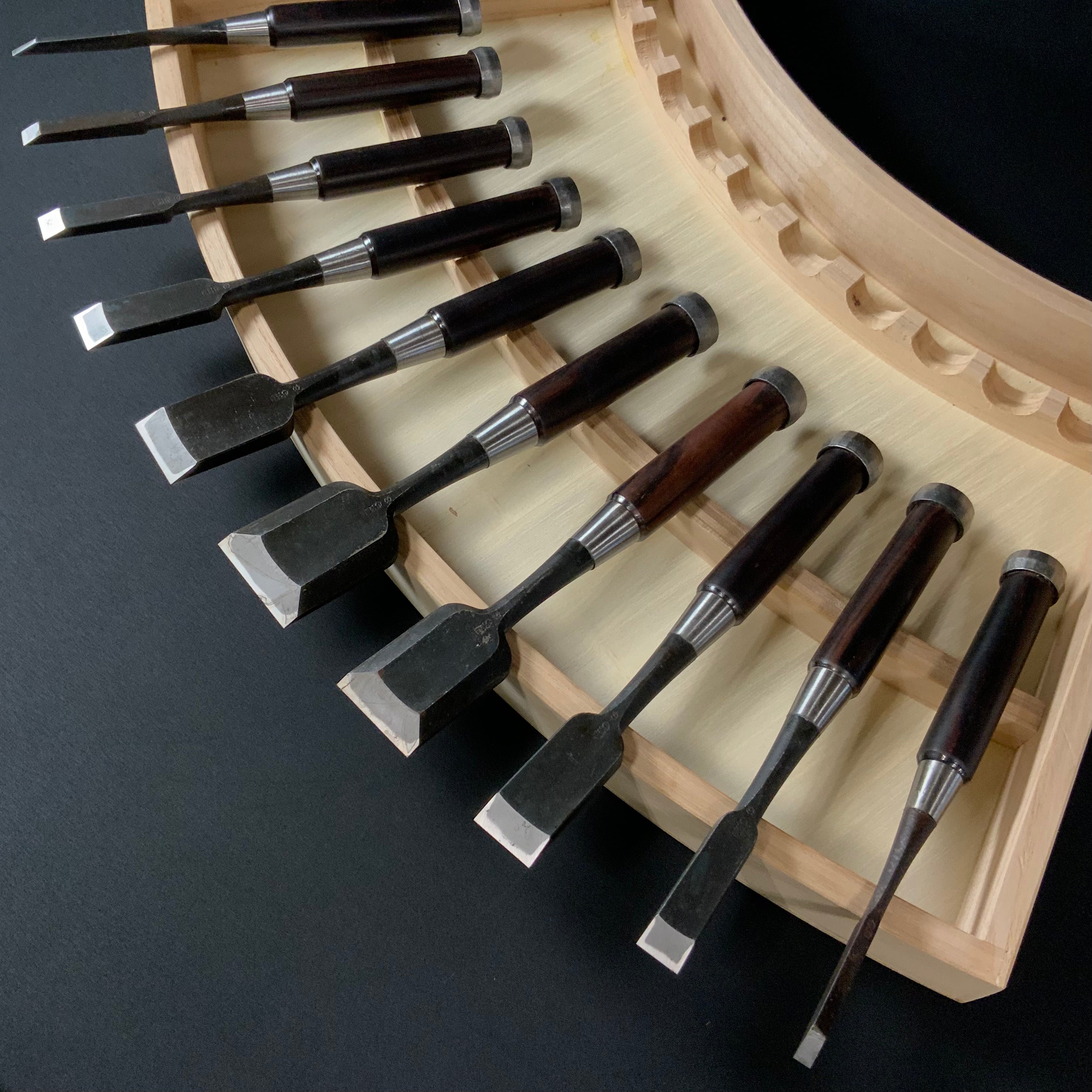 Old stock Tsuki Ichihiro Bench chisels set 掘出し物 月 市弘 山崎勇作 追入組鑿 Oirenomi