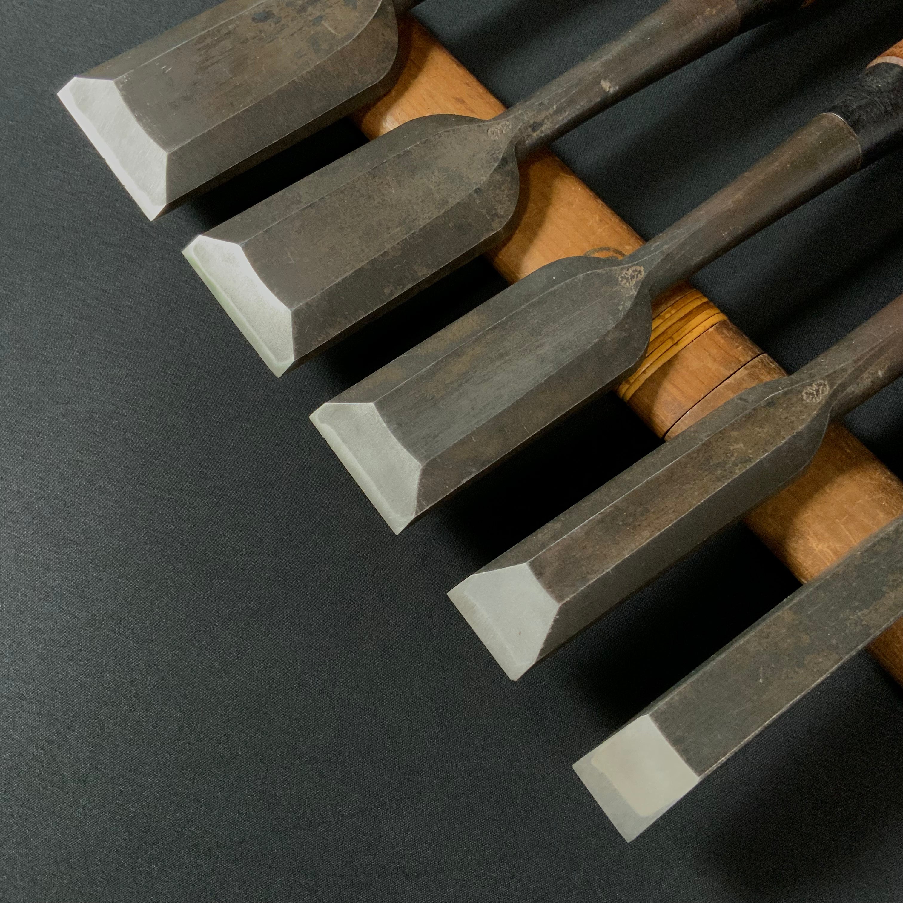 掘出し物 二代目左久作 叩き鑿 池上喬庸作 Old stock #1 Hidari Hisasaku 2rd Timber chisels by Ikegami Takanobu Tatakinomi