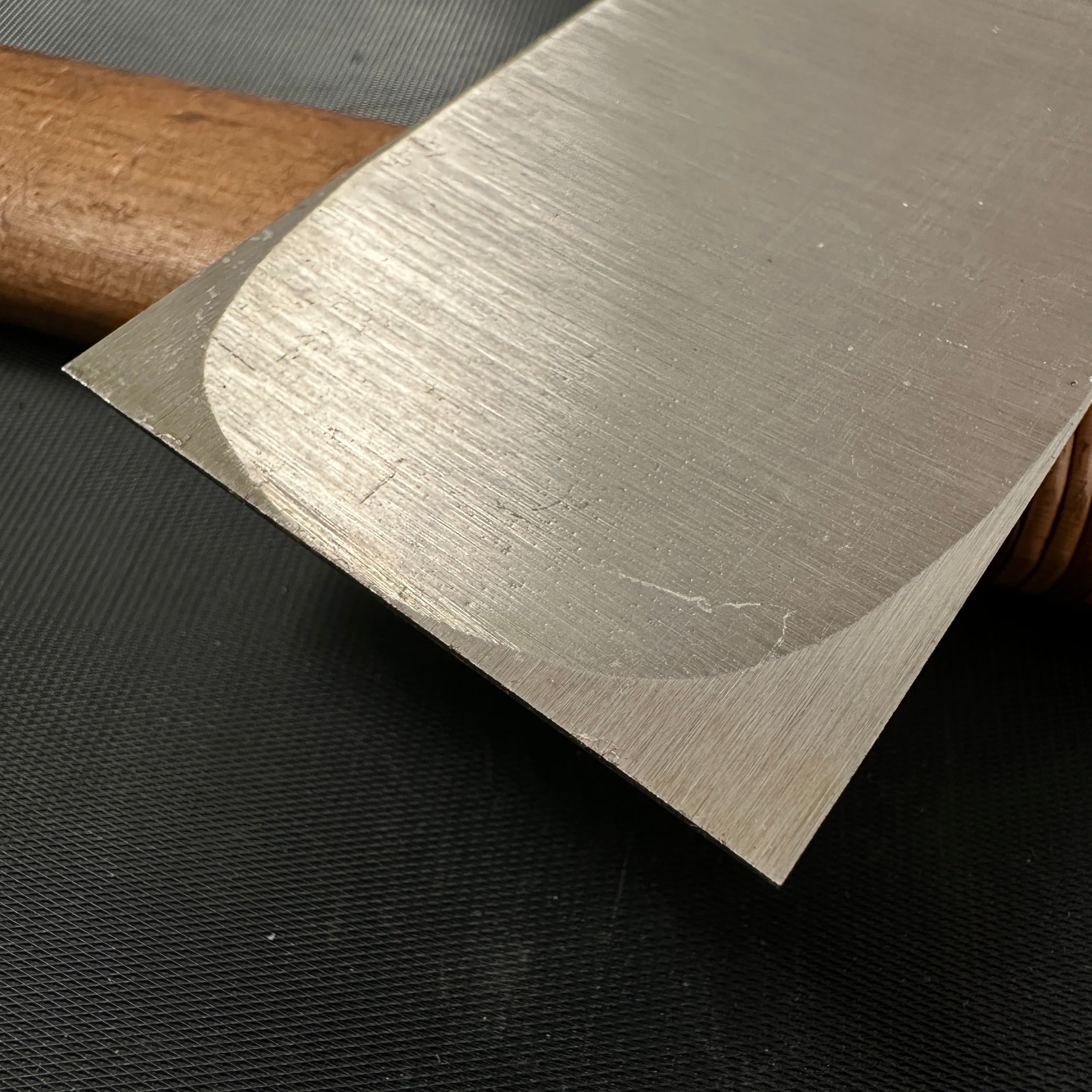 狐 叩鑿 赤樫柄 磯野信夫作 Old stock Kitsune Timber chisels with white steel by Isono Nobuo