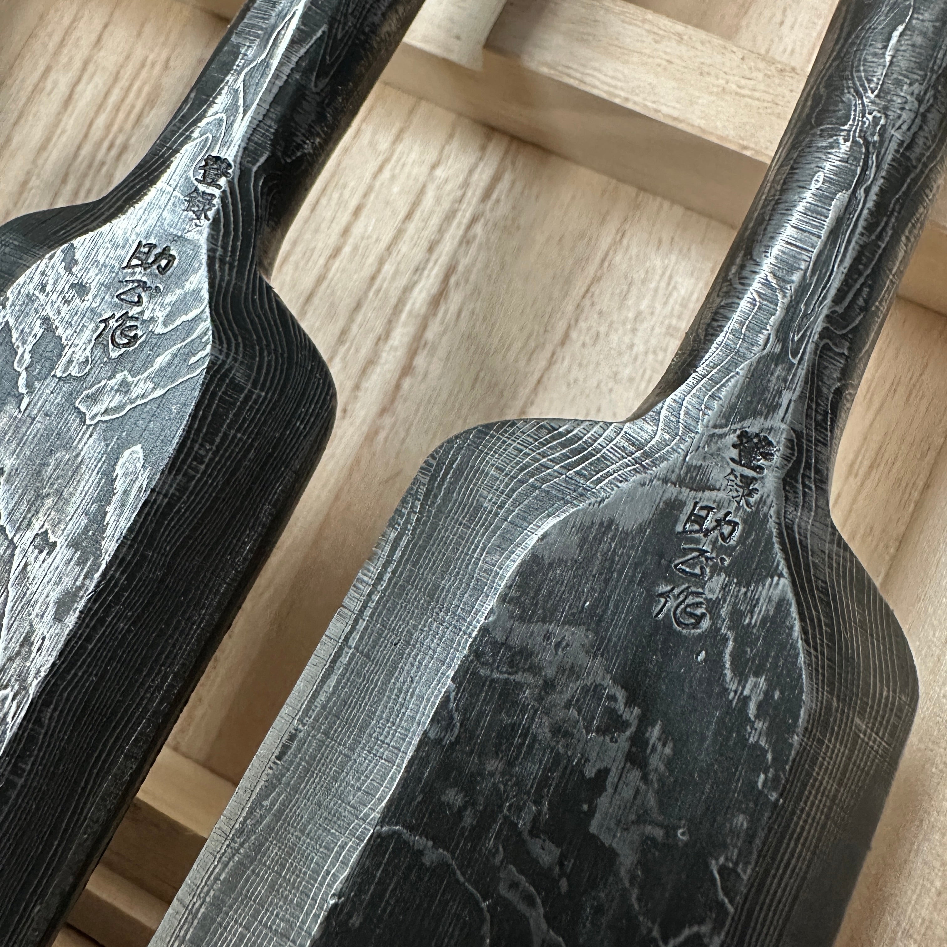 Sukemasa Timber chisels set Suminagashi finish with White steel 助正 墨流し 叩組鑿 6本組 Tatakinomi