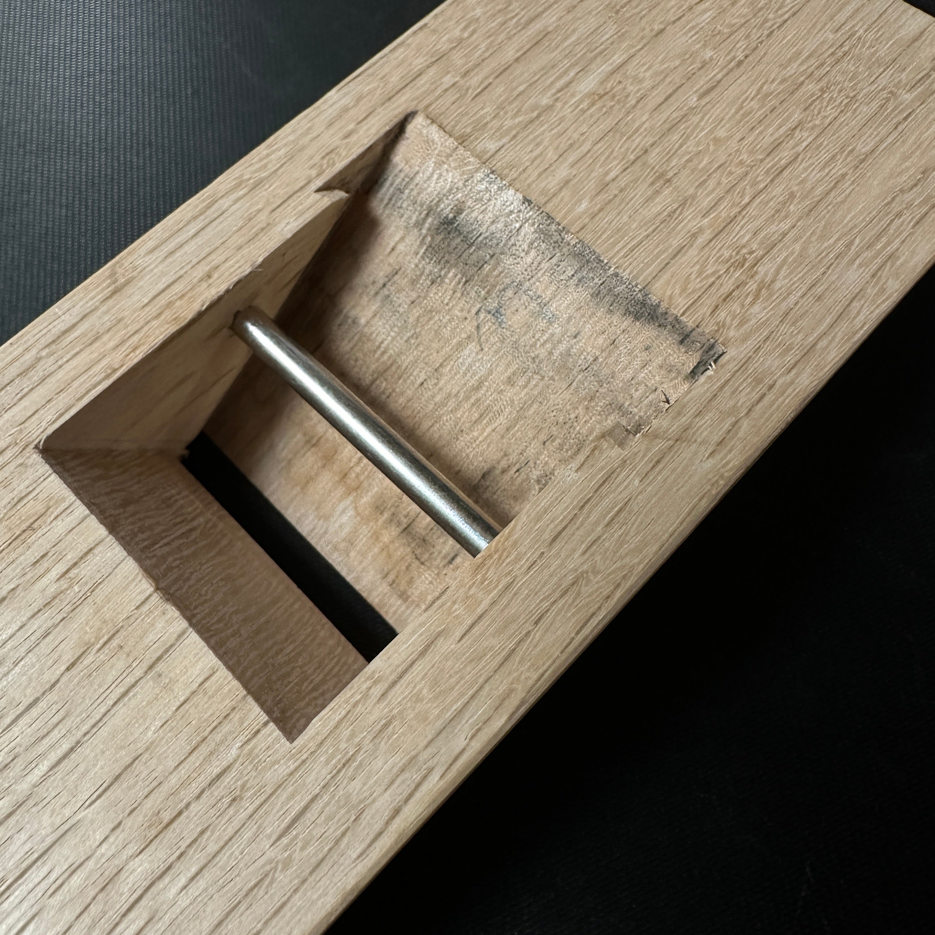 Old stock eleventh generation Teruhide Smoothing Plane (Kanna) 掘出し物 輝秀 十一代目 石堂秀雄作 平鉋 40mm