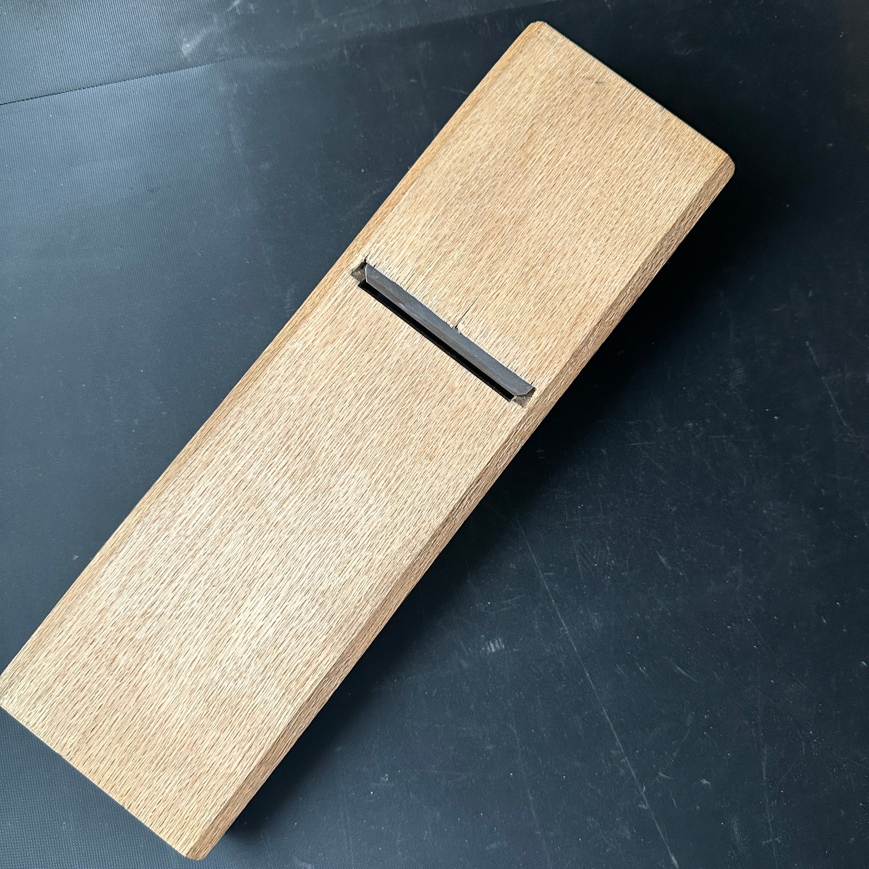 Used tenth generation Teruhide Smoothing Plane (Kanna) 中古 輝秀 十代目 石堂秀雄作 仕上げ鉋 85mm