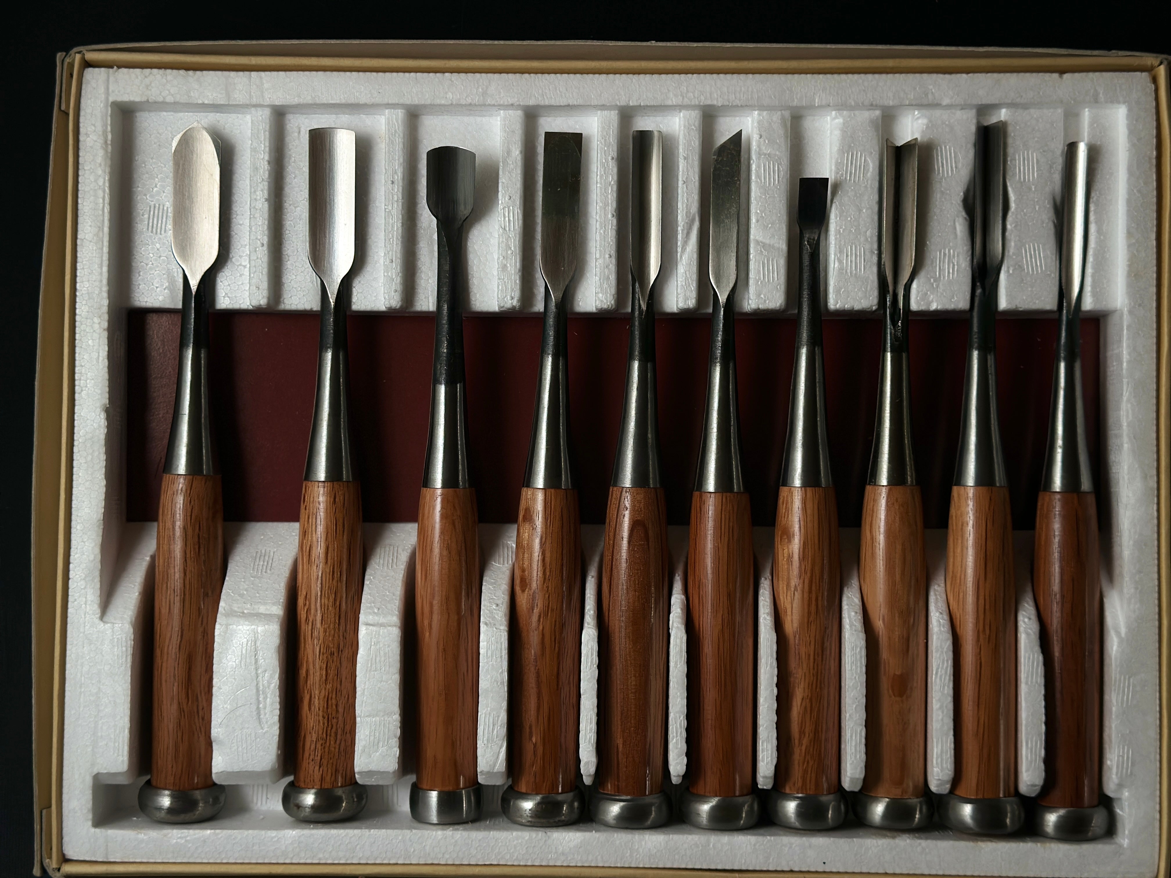 Old Stock Carving chisels set by Blue steel 掘出し物 彫刻組鑿 青紙鋼 10本組