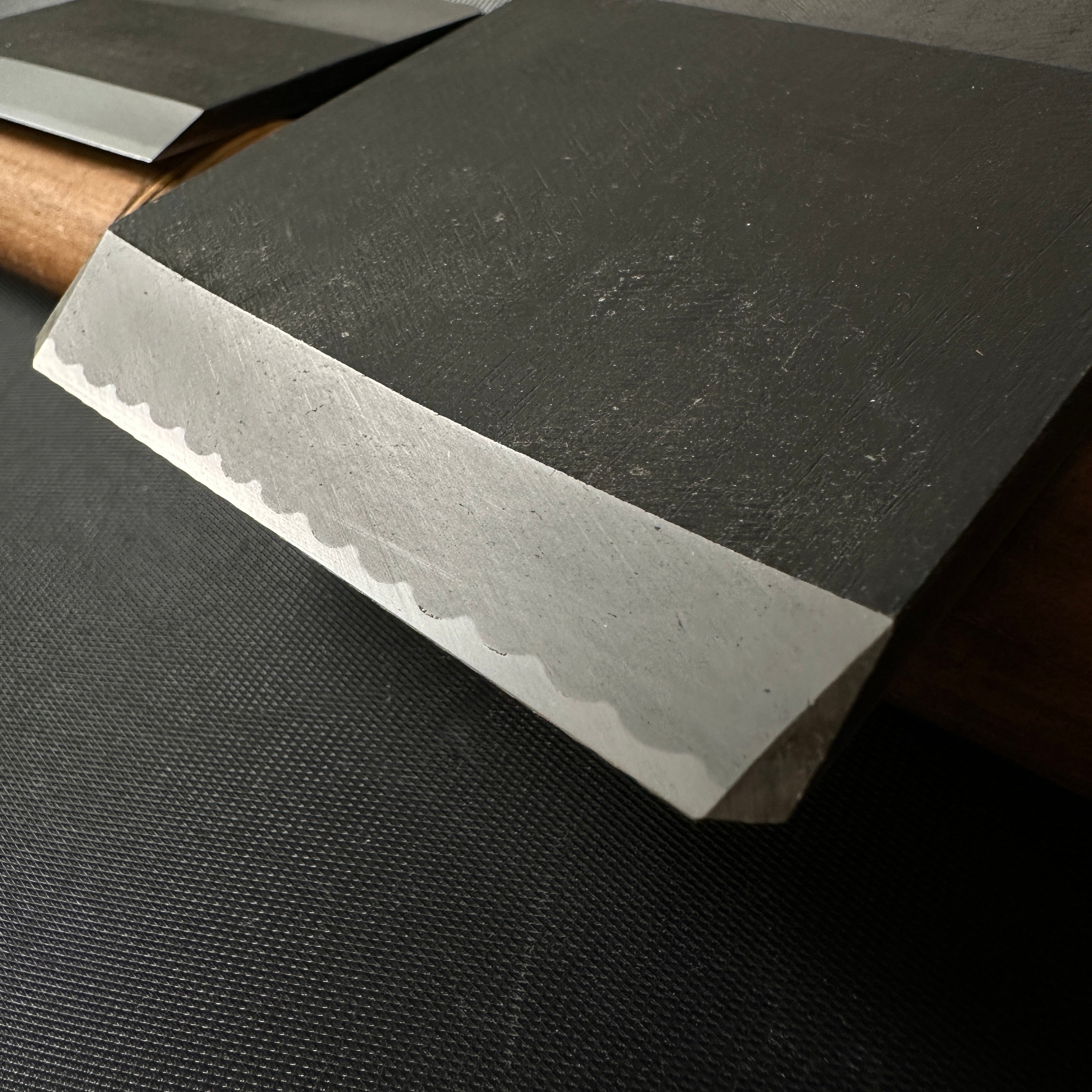 Tsuki no Shizuku Smoothing Plane (Kanna) by Chiyotsuru Sadahide 3rd generation 三代目千代鶴貞秀 仕上げ鉋 月の雫 70mm 乱れ刃