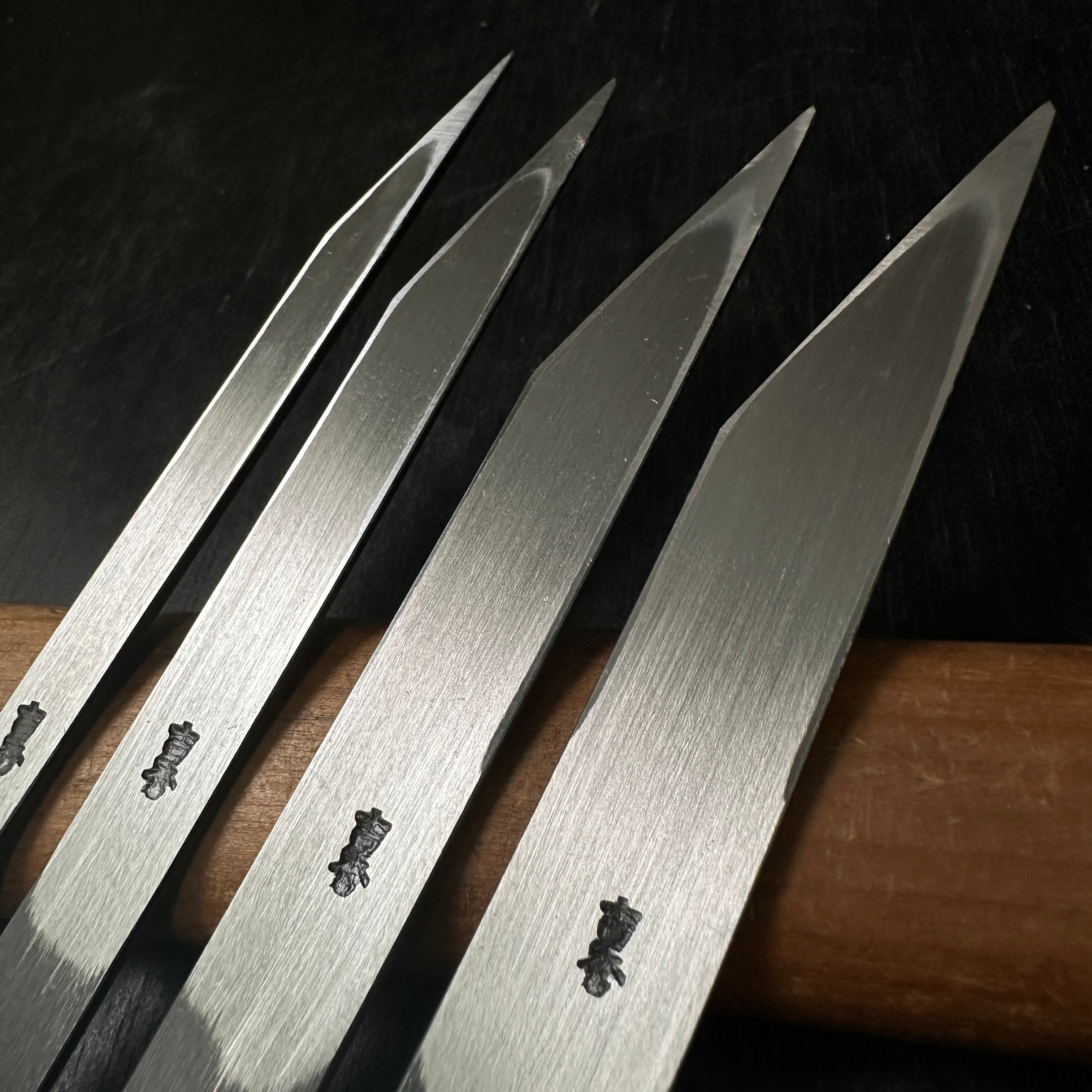 Yoshihide Kiridashi Kokatana Right hand / 吉秀 切出し小刀 右 SK鋼