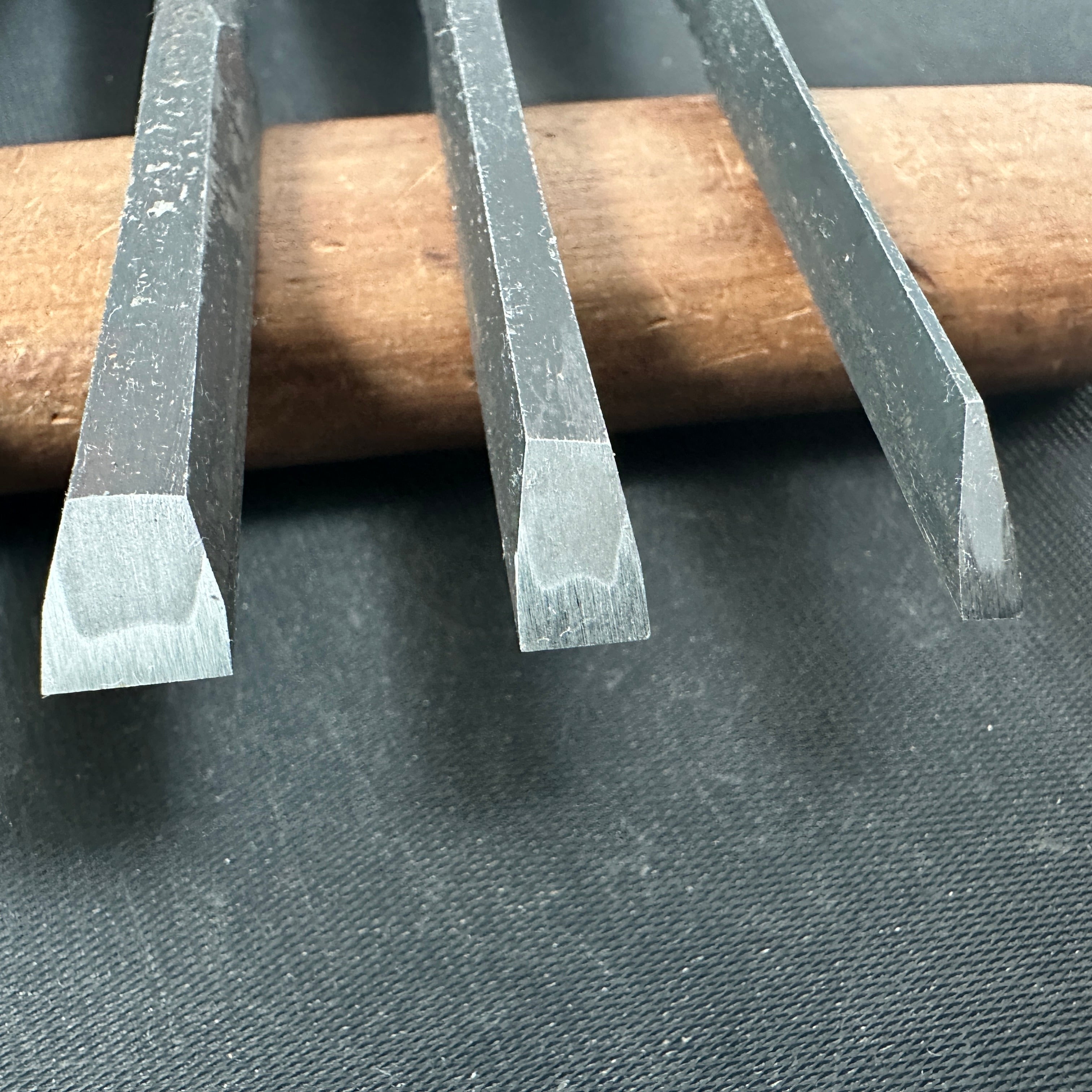 Old stock Osahiro (Nagahiro) Bench chisels set 掘出し物 長弘 追入組鑿 10本組 Oirenomi