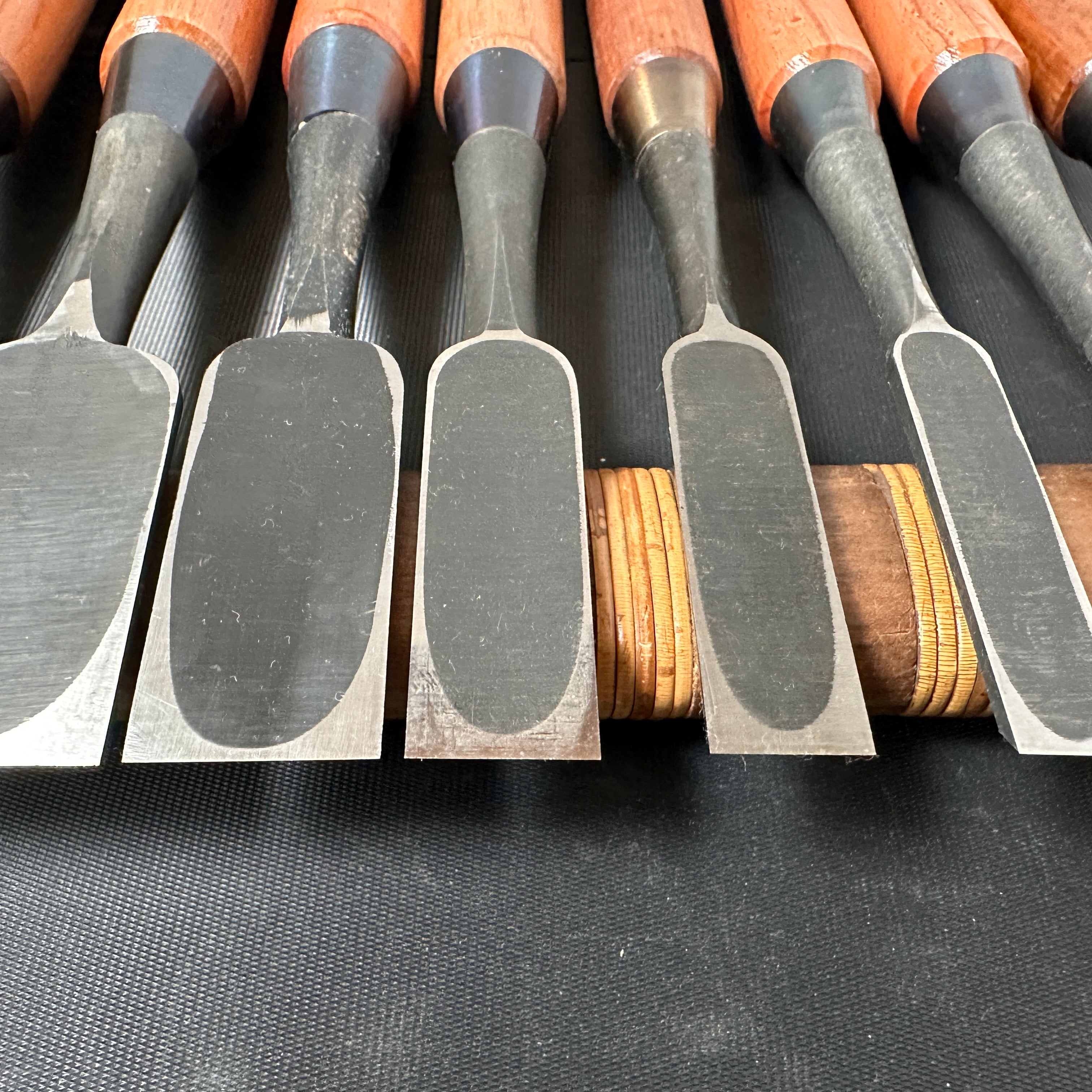#M147 Mixed set for beginner Bench chisels set by unknown smith バラ鑿合わせ 初心者におすすめ 追入組鑿