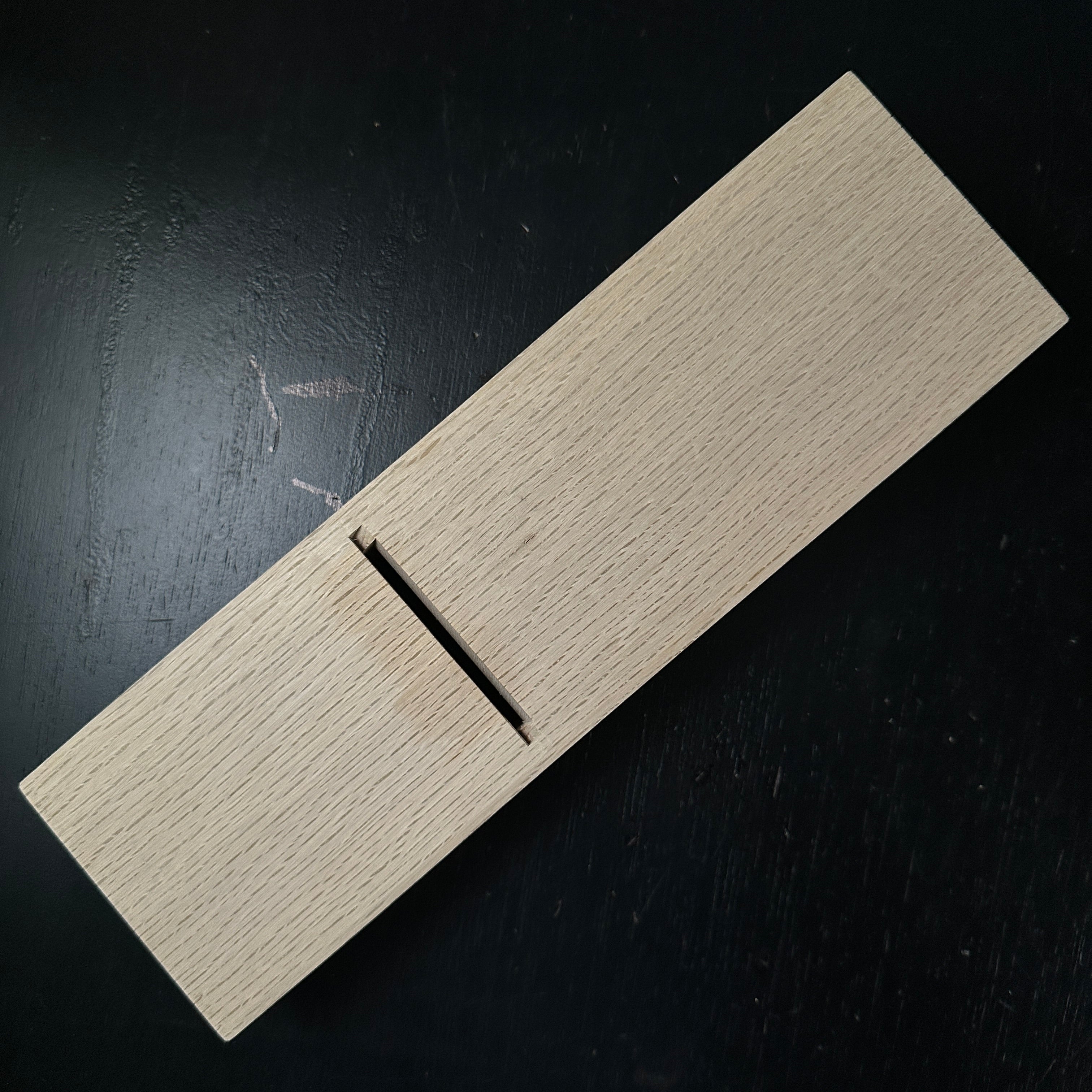 Old stock Shochikubai #4 Smoothing Plane (Kanna) by Mosaku Early works 掘出し物 も作 松竹梅 仕上げ鉋 早期作品 70mm