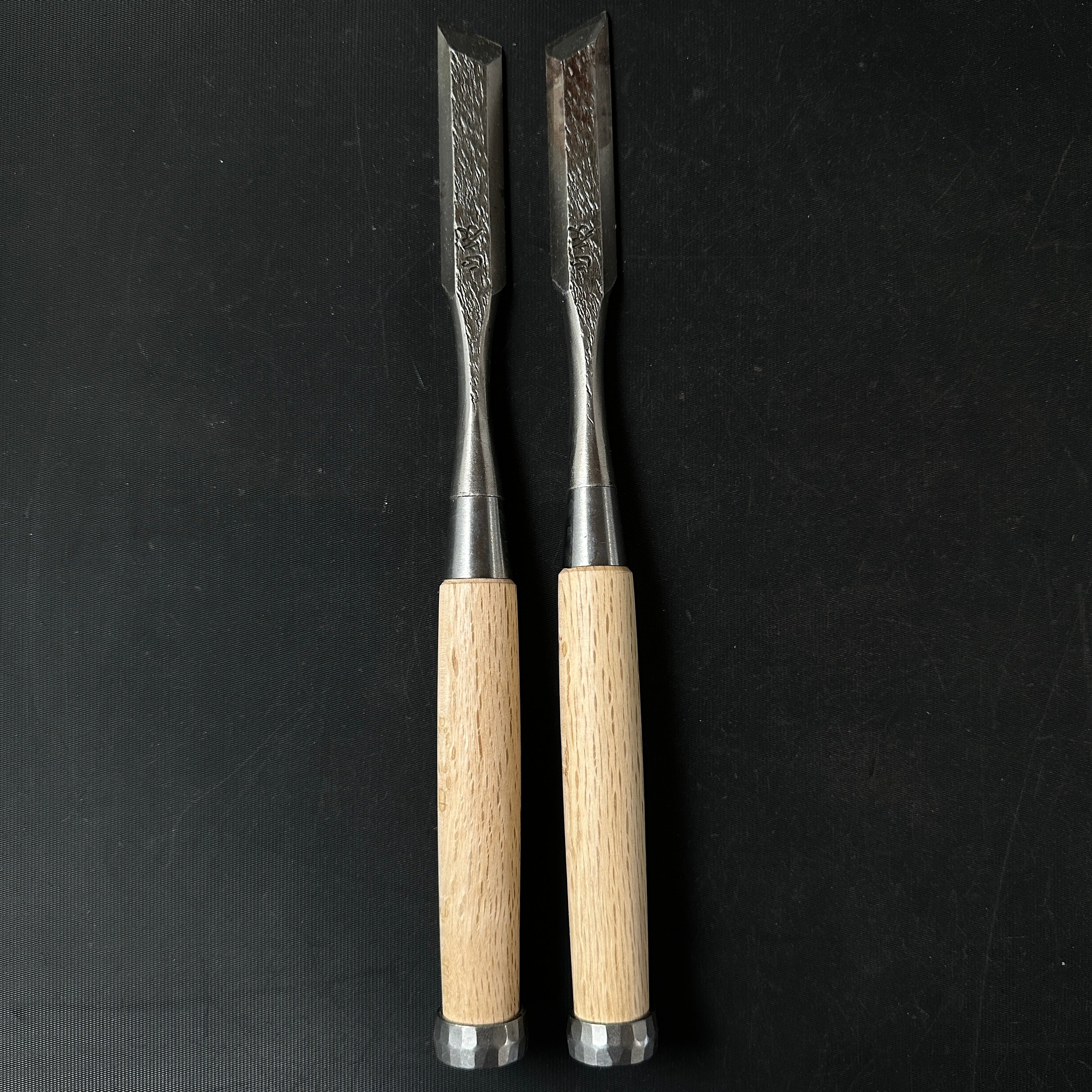 Old stock #2 Masaie Shorter Timber Oblique chisels Set 18mm _______掘出し物 #2 正家 イスカ半叩き鑿セット 18mm