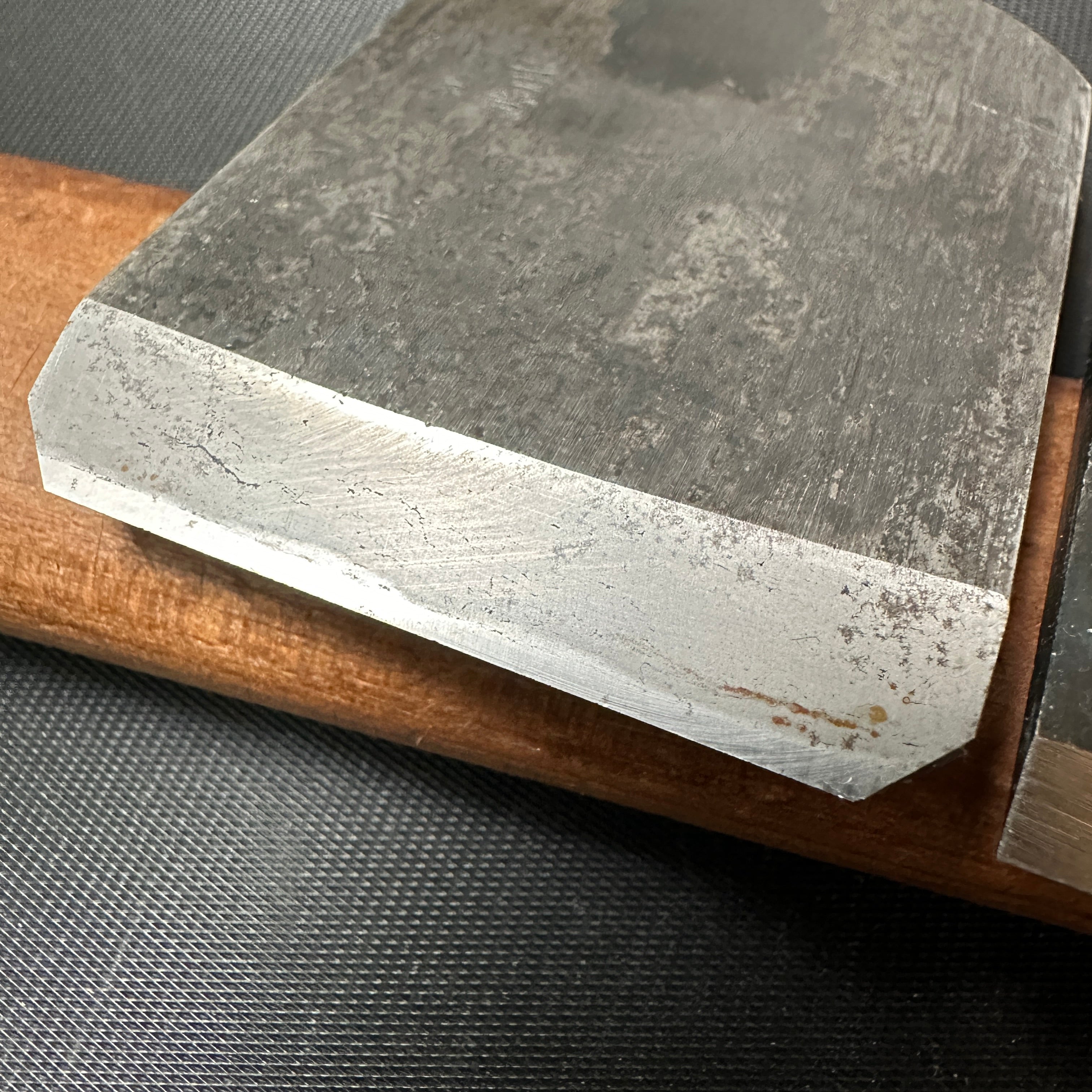 Old stock Unshin Ishido eleventh generation Smoothing Plane (Kanna)  掘出し物 雲心 十一代目 石堂秀雄作 仕上げ鉋 48mm