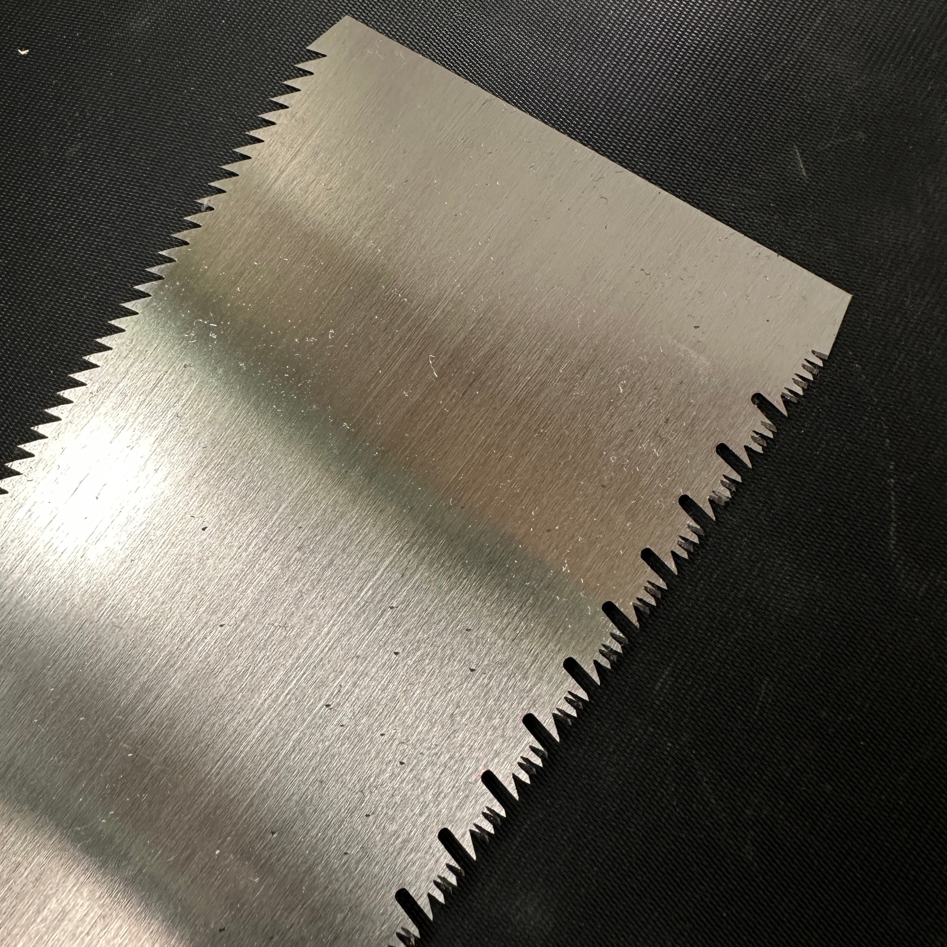 #89 Nagakatsu Double Edge (Ryoba) Saw with Eddy Type Handles For Soft Wood 長勝鋸 両刃鋸 渦巻き柄 針葉材用 225mm