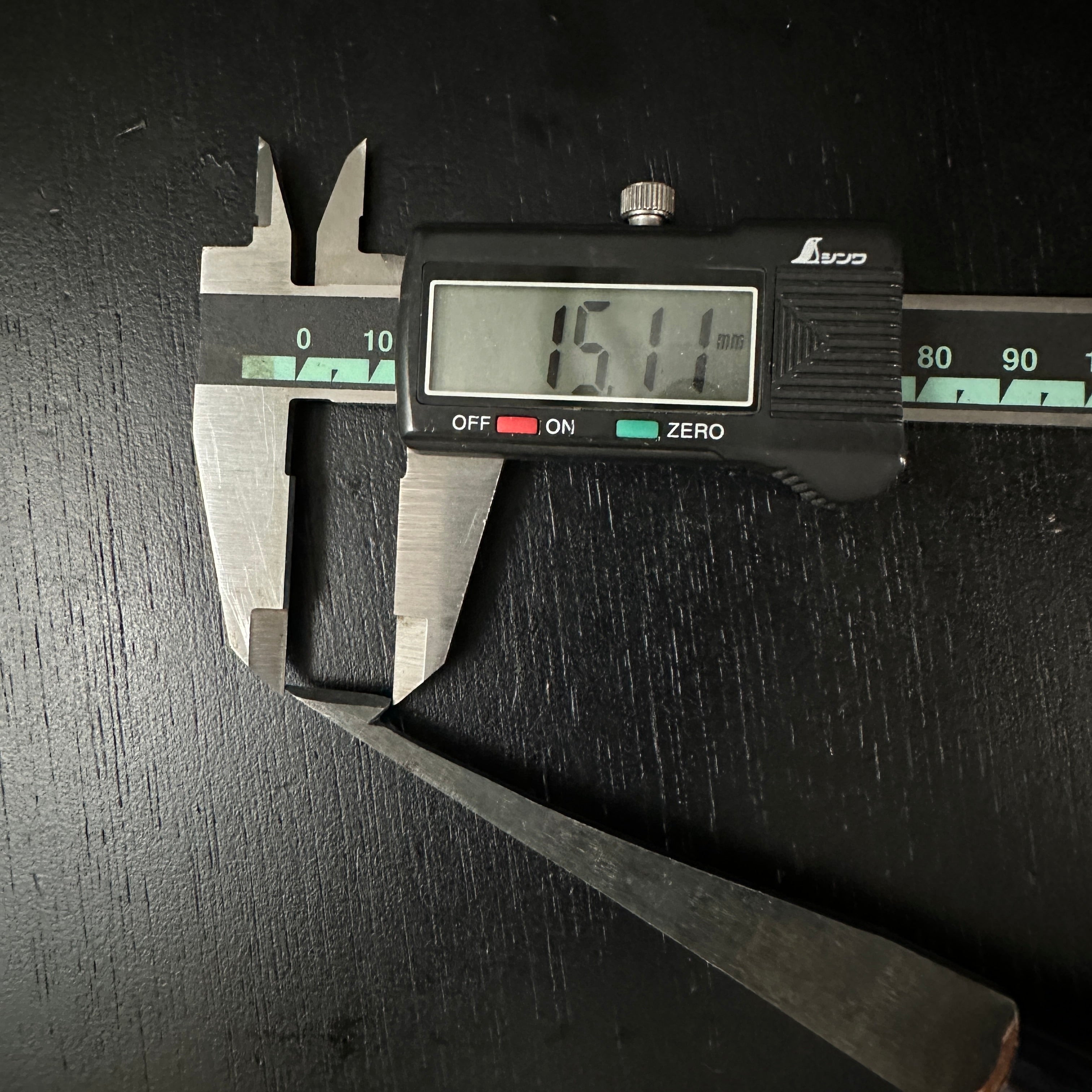 Old Stock kamanomi chisel Japanses Red oak handle / 掘出し物 鎌鑿 赤樫柄