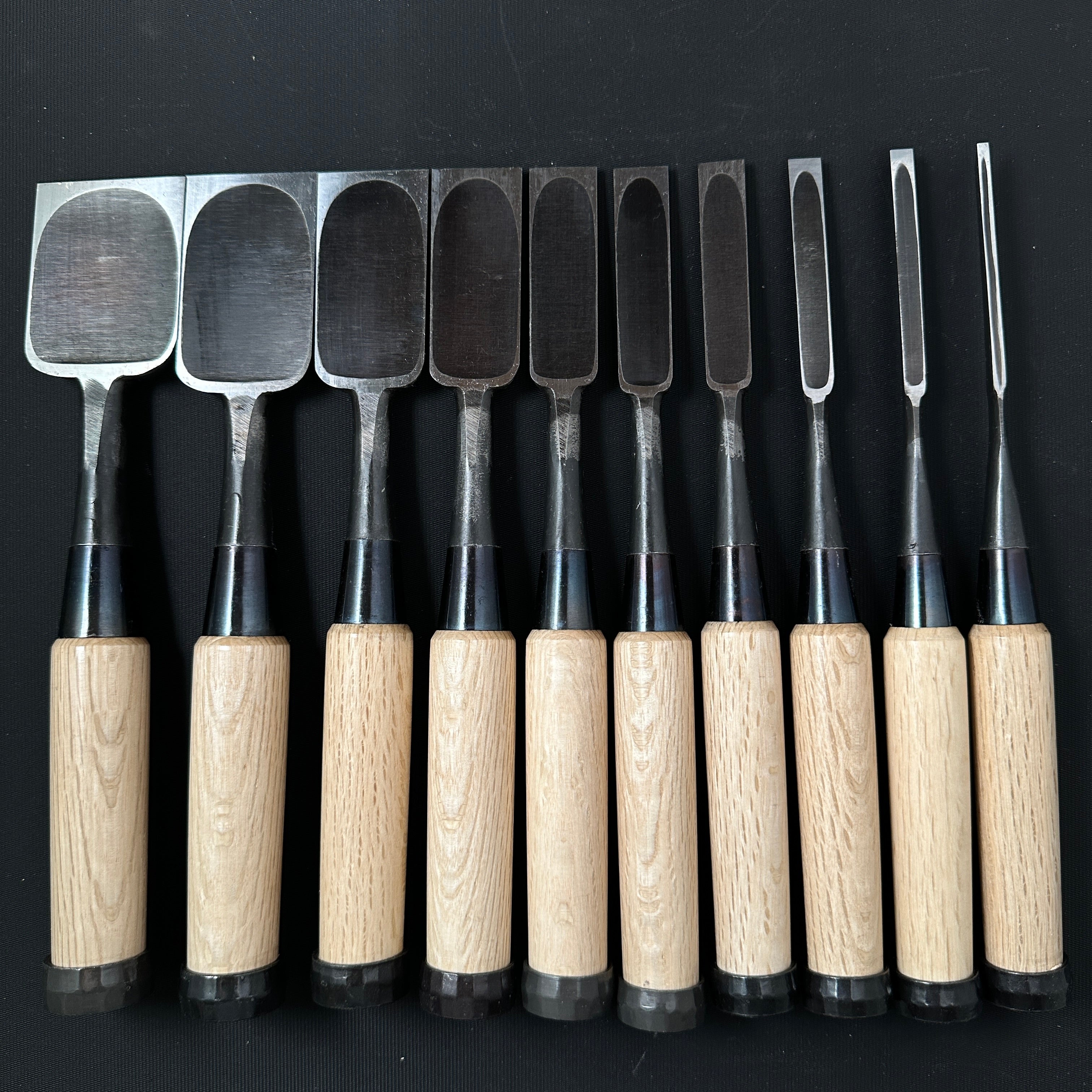 Nijihiro Bench chisels set by Chuutarou Imai white oak handle (Fujihiro) 今井忠太郎作 二治弘 追入組鑿 白樫柄