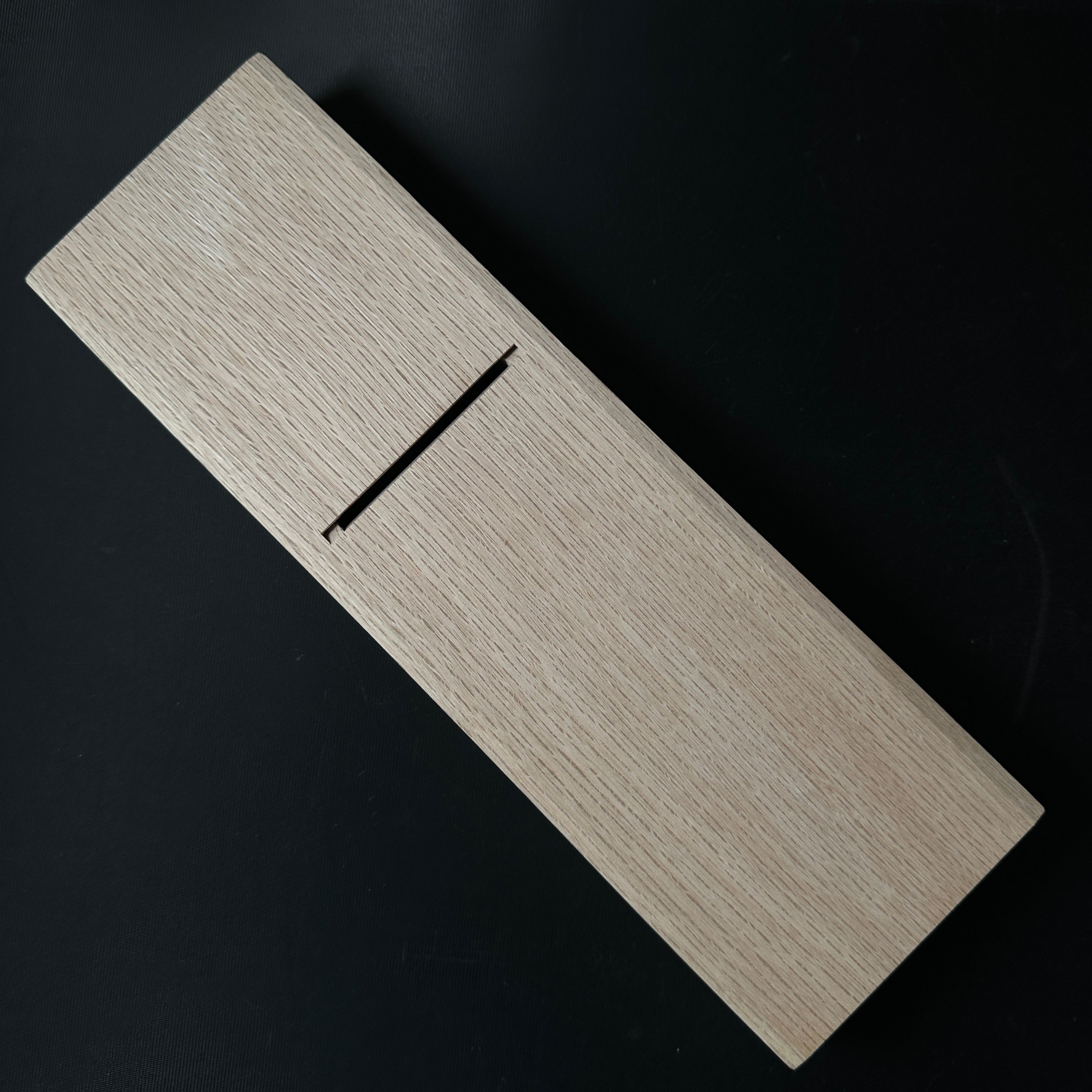 Tsuki no Shizuku Smoothing Plane (Kanna) by Chiyotsuru Sadahide 3rd generation 三代目千代鶴貞秀 仕上げ鉋 月の雫 70mm 乱れ刃