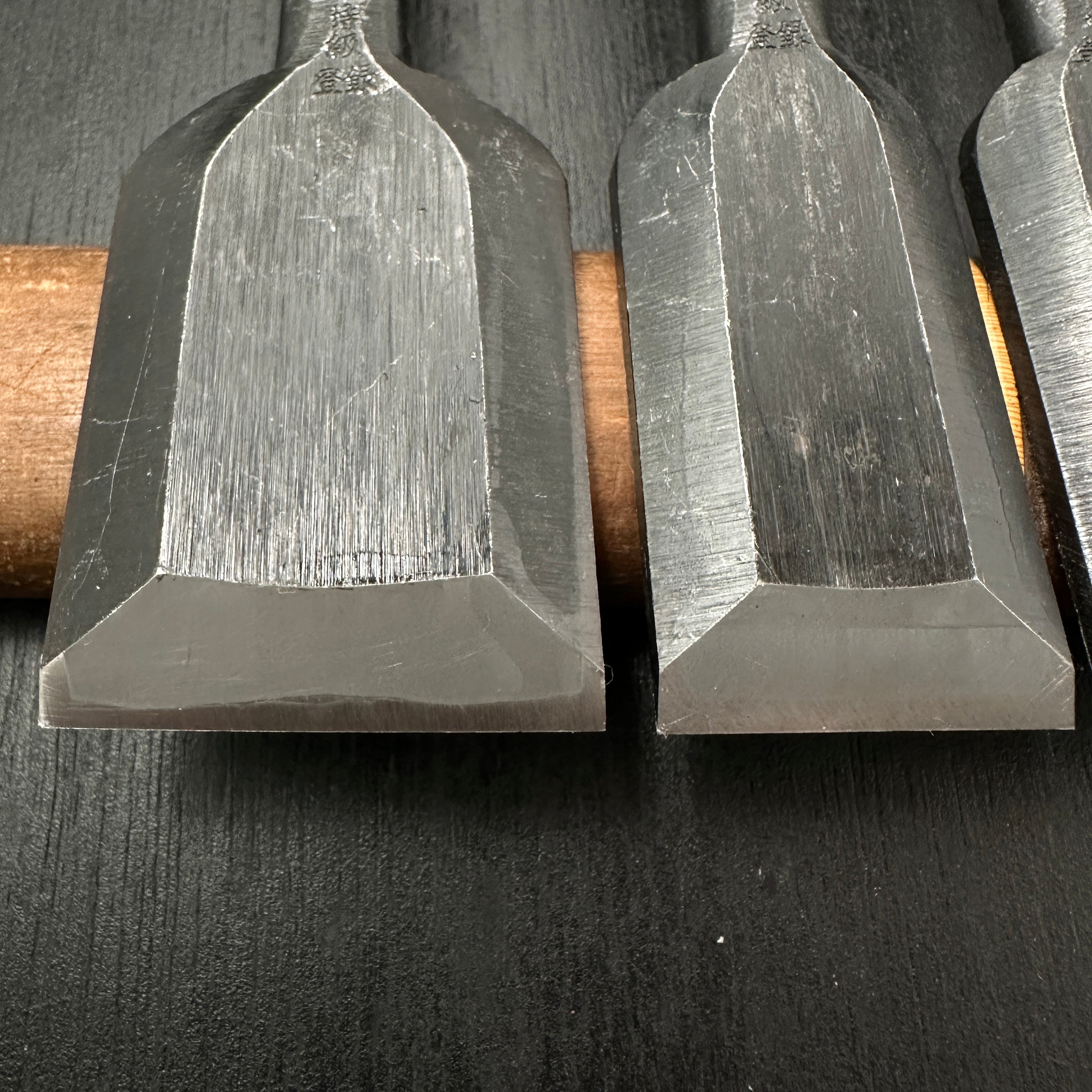 義隆 追入組鑿 5本組 Yoshitaka Bench chisels set (Oirenomi) 5pc