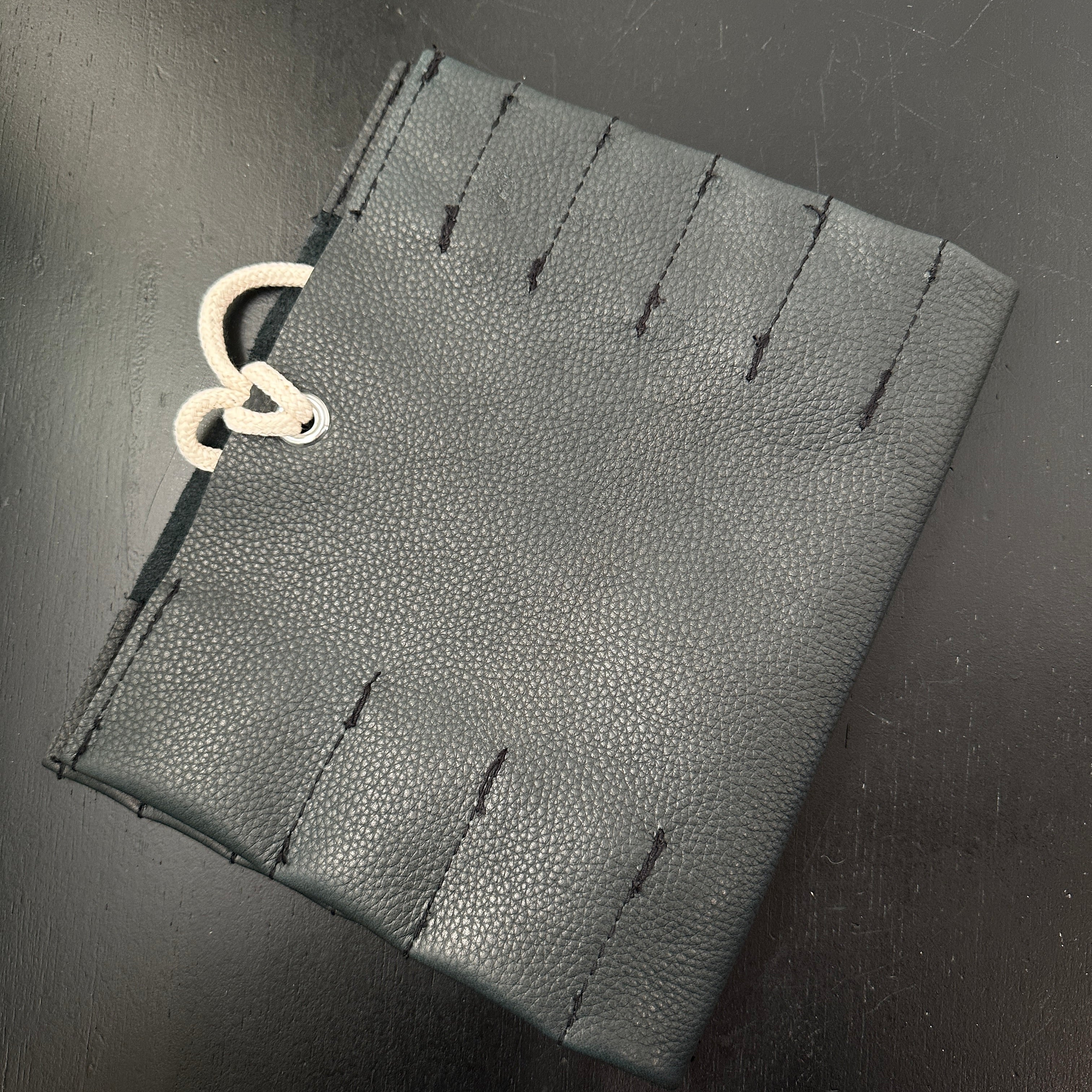 Chisel Leather Roll Bag For bench chisels / 鑿巻き 追入鑿用 本革製