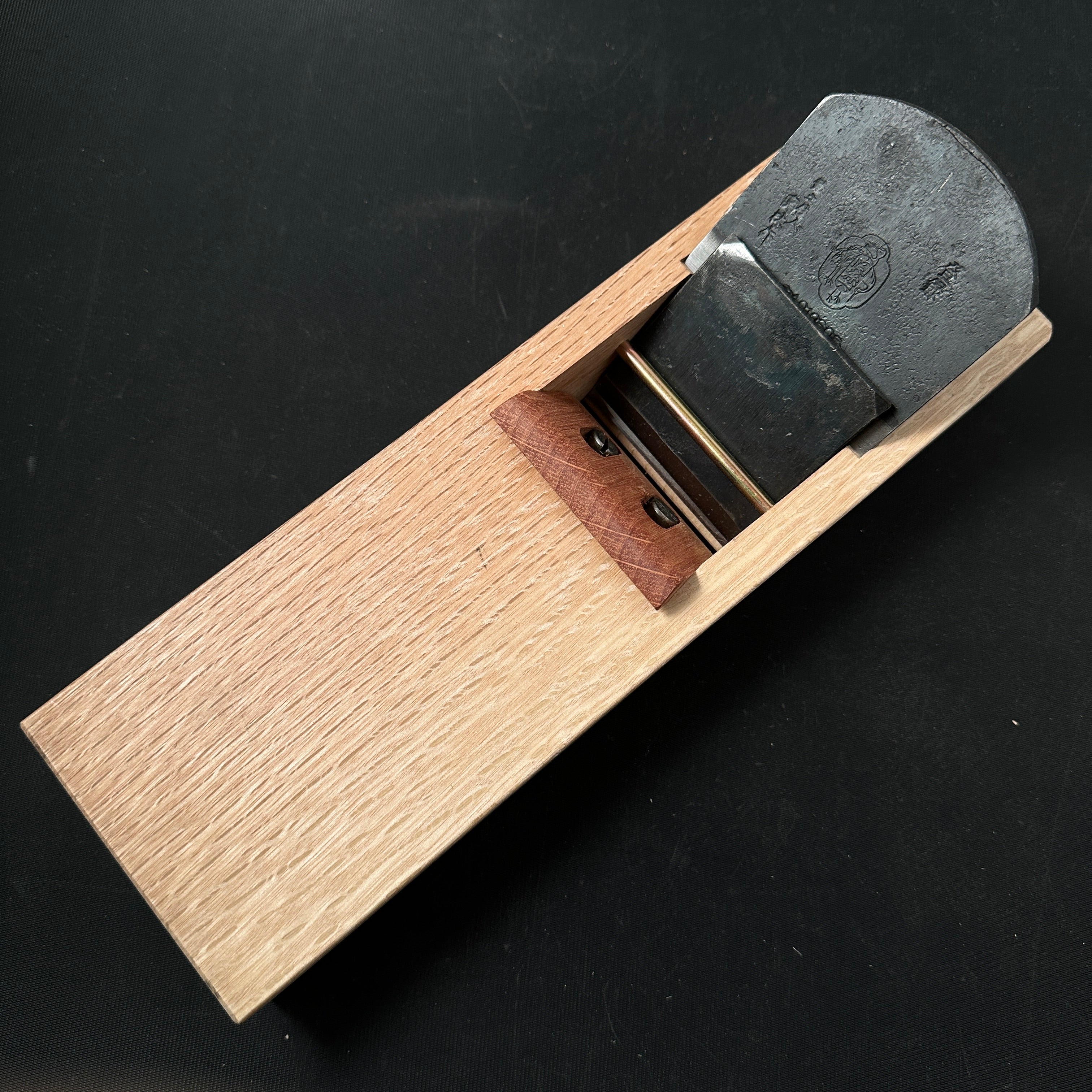 Old stock Sekikawa Smoothing Plane(Kanna) by Sekikawa Seikichi 関孫六 関川誠吉作 仕上げ鉋 口埋め台70mm