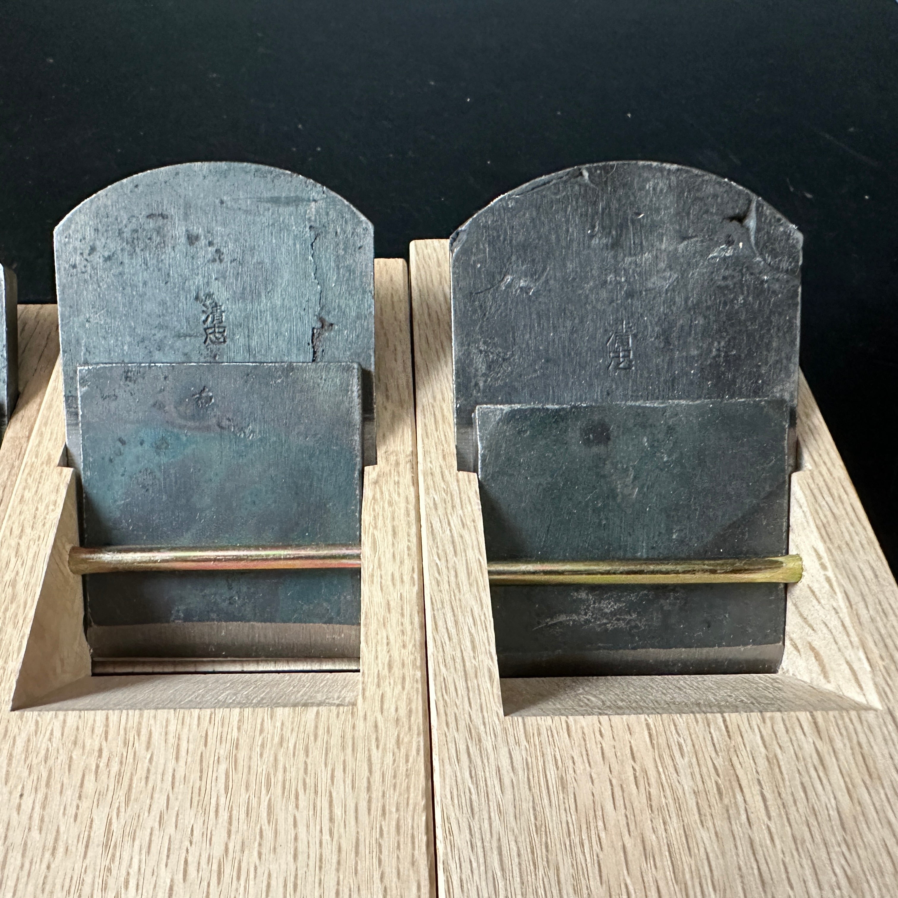 Old stock Kiyotada Wholesaler stamp Small Plane with Blue steel 清忠(問屋銘・水平屋)豆平鉋